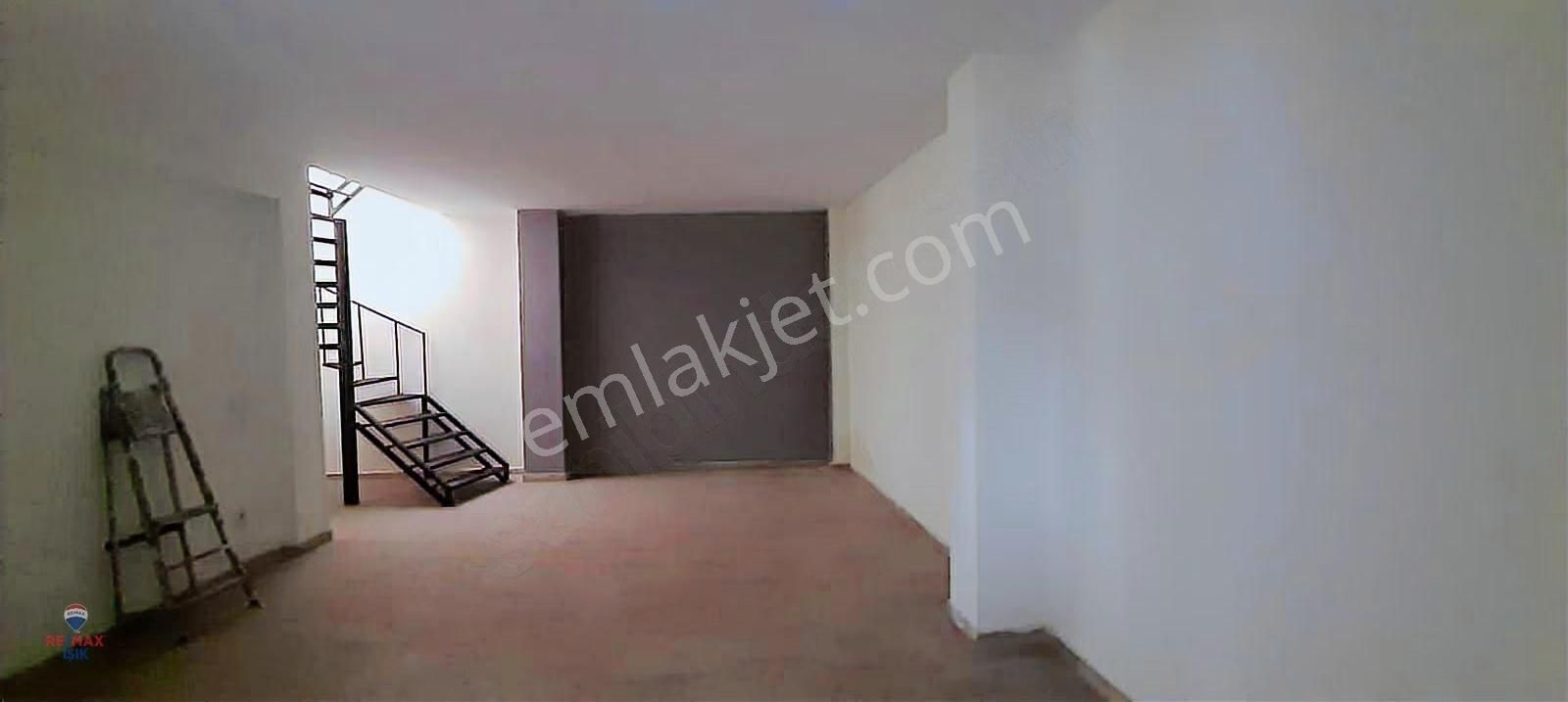 Atatürk Caddesine Çok Yakın Konumda Dükkan,ofis - Görsel 3