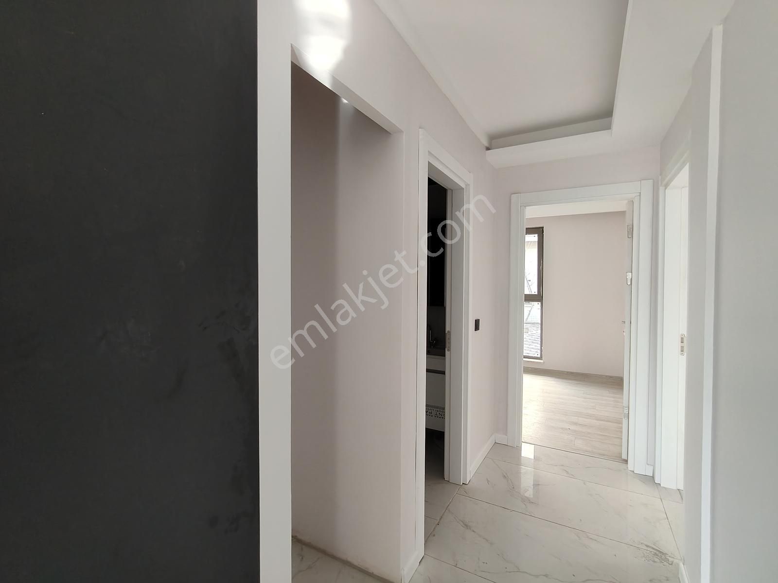 Sıfır,3+1 İskanlı, 60 M2 Bahçeli, Asansör, Otopark,yerden Isıtma - Görsel 15