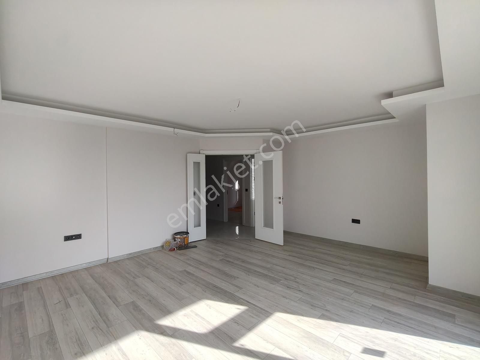 Sıfır,3+1 İskanlı, 60 M2 Bahçeli, Asansör, Otopark,yerden Isıtma - Görsel 10