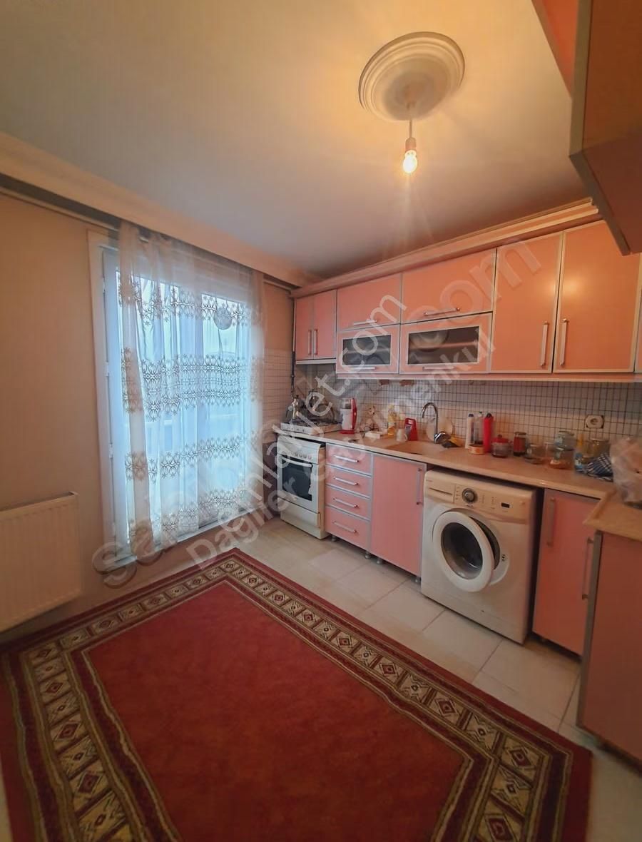 Sultangazi Yunus Emre'de Satılık 1+1 Daire 60m² - Görsel 12