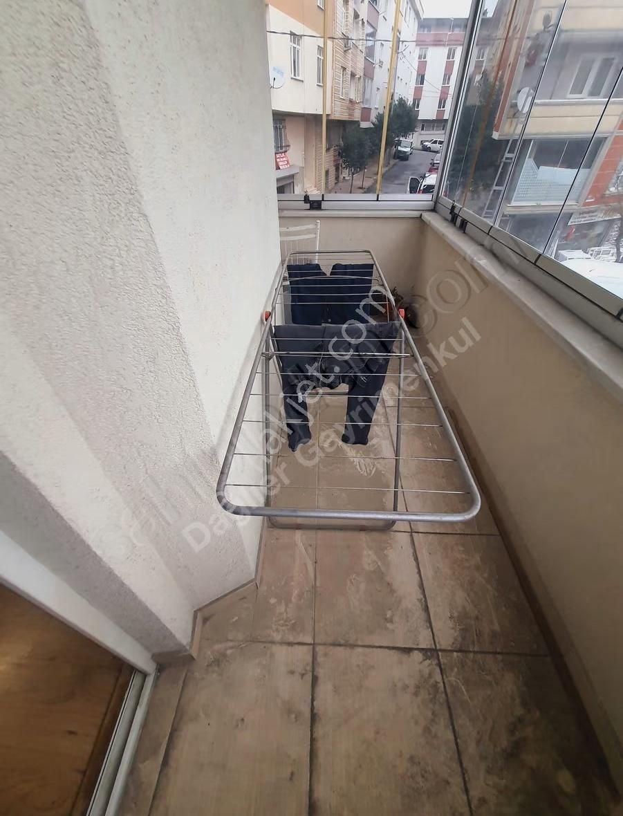 Sultangazi Yunus Emre'de Satılık 1+1 Daire 60m² - Görsel 2