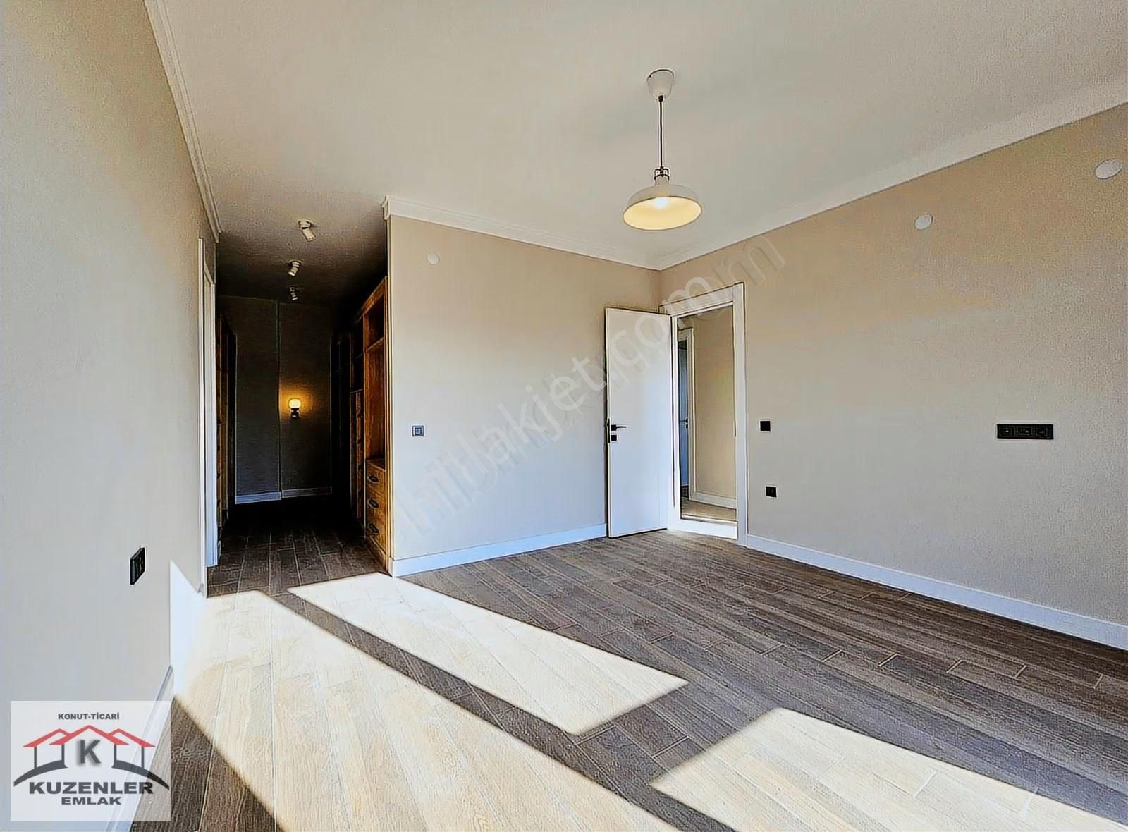 Pineta Konutları_12.kat Tam Güney K.oto 211m2 35m2 Mutfak Lüks 4 - Görsel 17