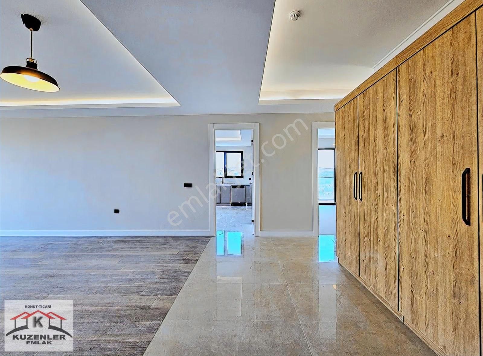 Pineta Konutları_12.kat Tam Güney K.oto 211m2 35m2 Mutfak Lüks 4 - Görsel 24