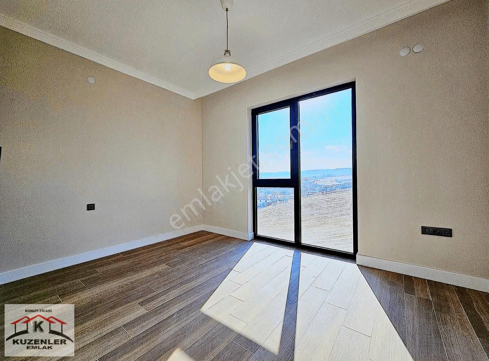 Pineta Konutları_12.kat Tam Güney K.oto 211m2 35m2 Mutfak Lüks 4 - Görsel 21