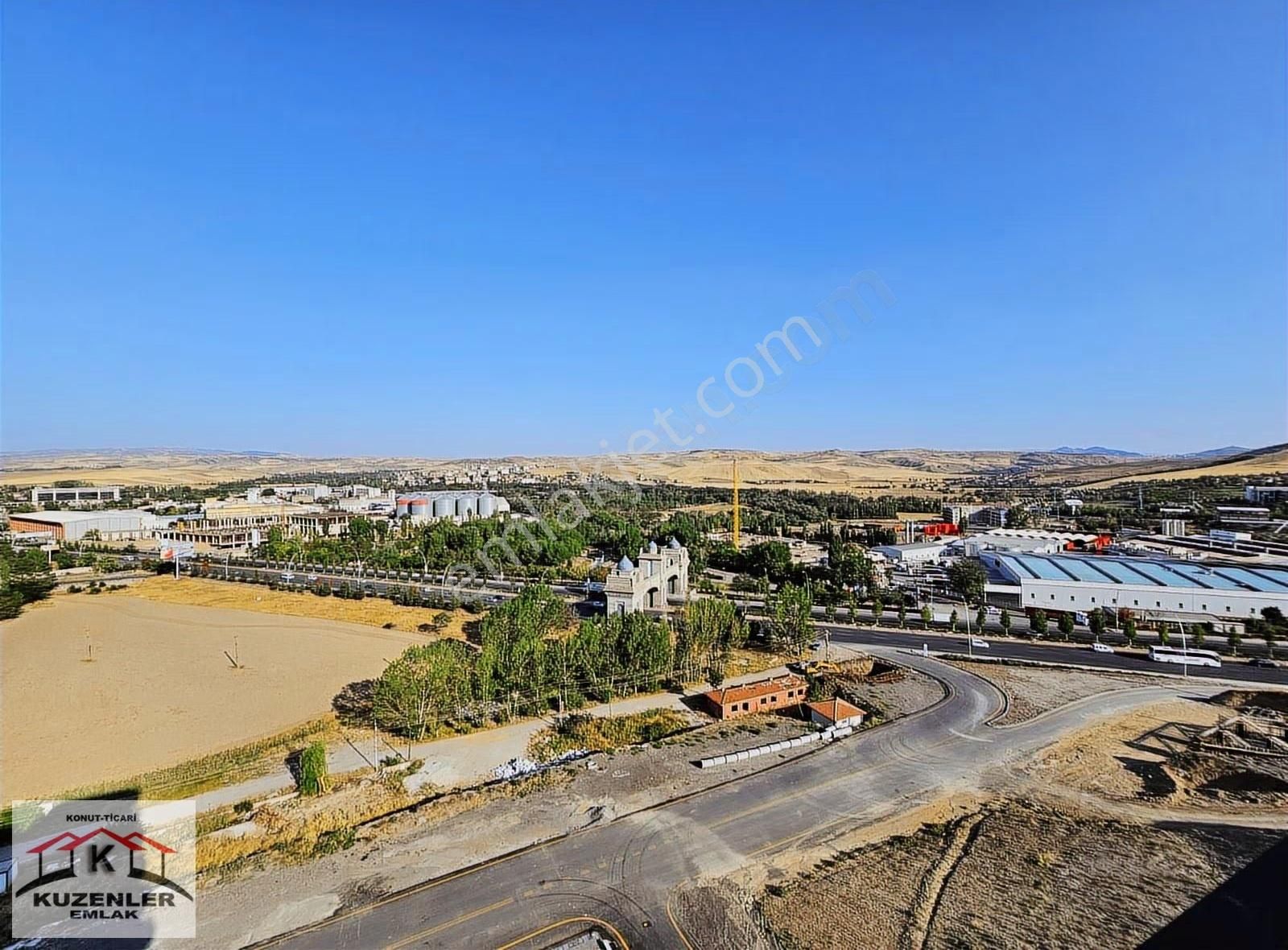 Pineta Konutları_12.kat Tam Güney K.oto 211m2 35m2 Mutfak Lüks 4 - Görsel 8