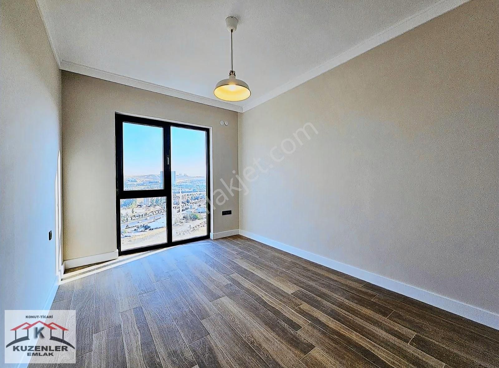 Pineta Konutları_12.kat Tam Güney K.oto 211m2 35m2 Mutfak Lüks 4 - Görsel 28