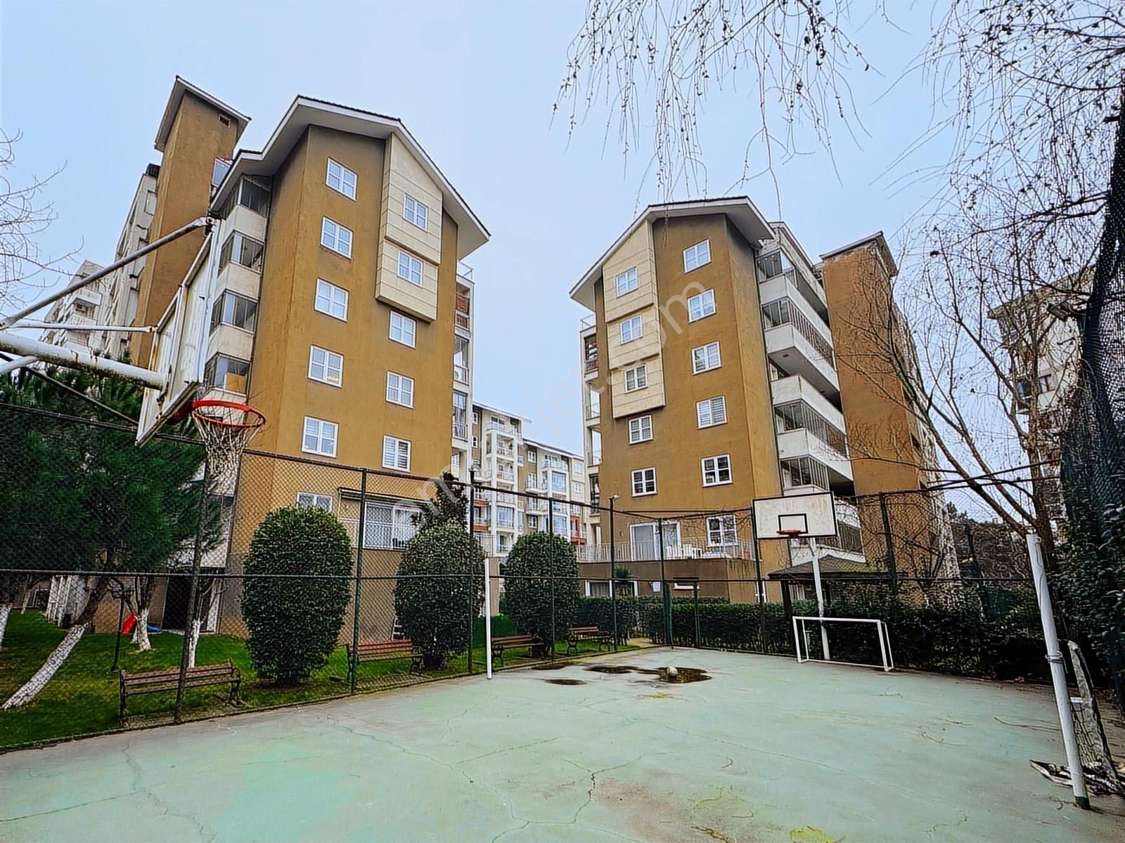 Çekmeköy Grand Slam Sitesinde Emsalsiz C Tipi 1+1 Köşe Daire - Görsel 20