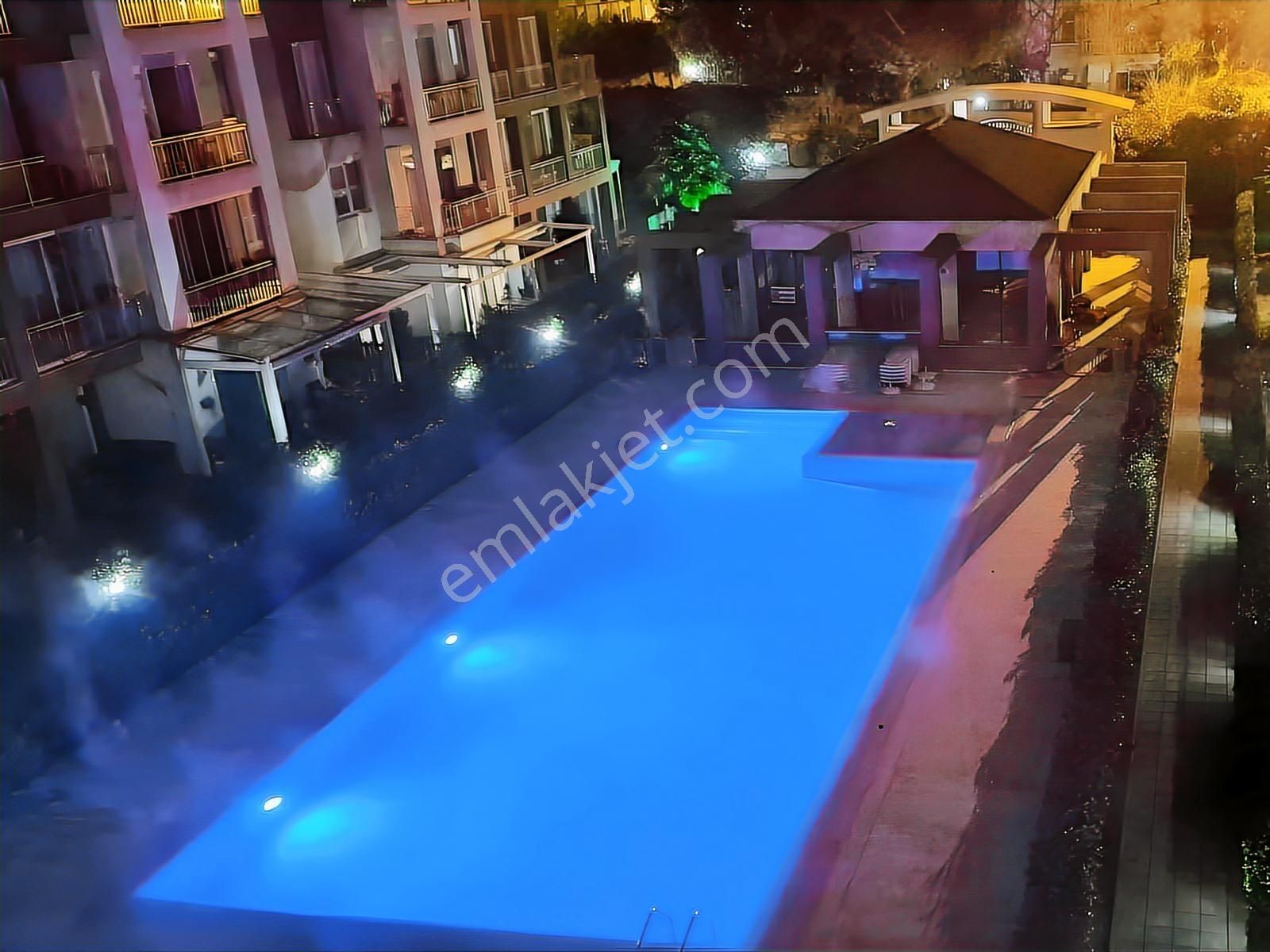 Çekmeköy Grand Slam Sitesinde Emsalsiz C Tipi 1+1 Köşe Daire - Görsel 5