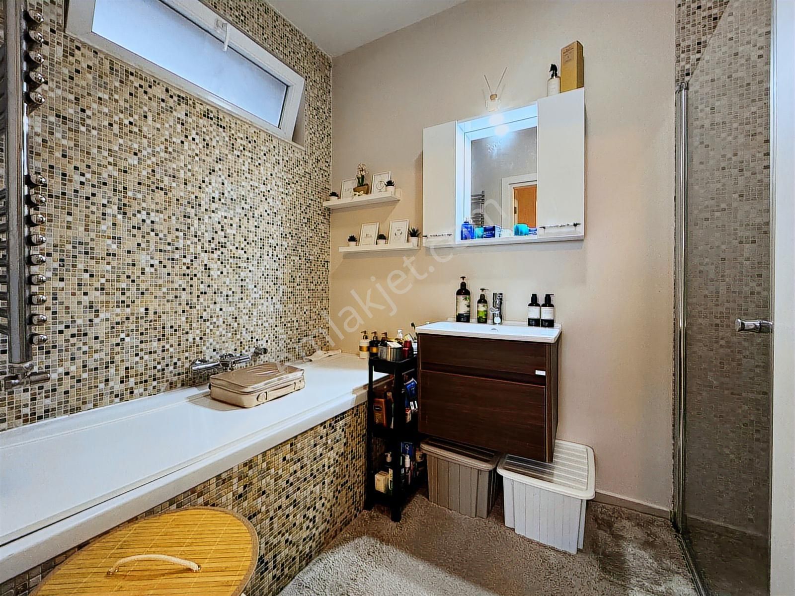 Çekmeköy Grand Slam Sitesinde Emsalsiz C Tipi 1+1 Köşe Daire - Görsel 26