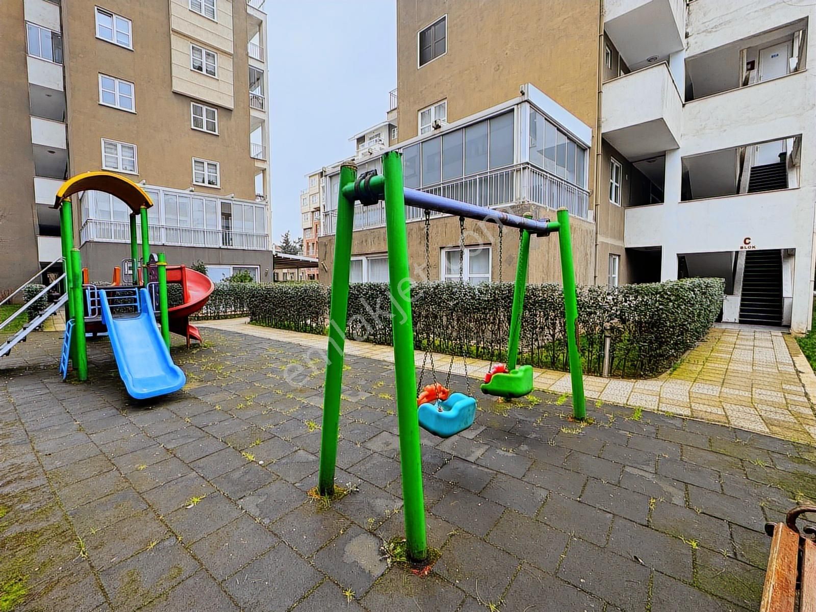 Çekmeköy Grand Slam Sitesinde Emsalsiz C Tipi 1+1 Köşe Daire - Görsel 14