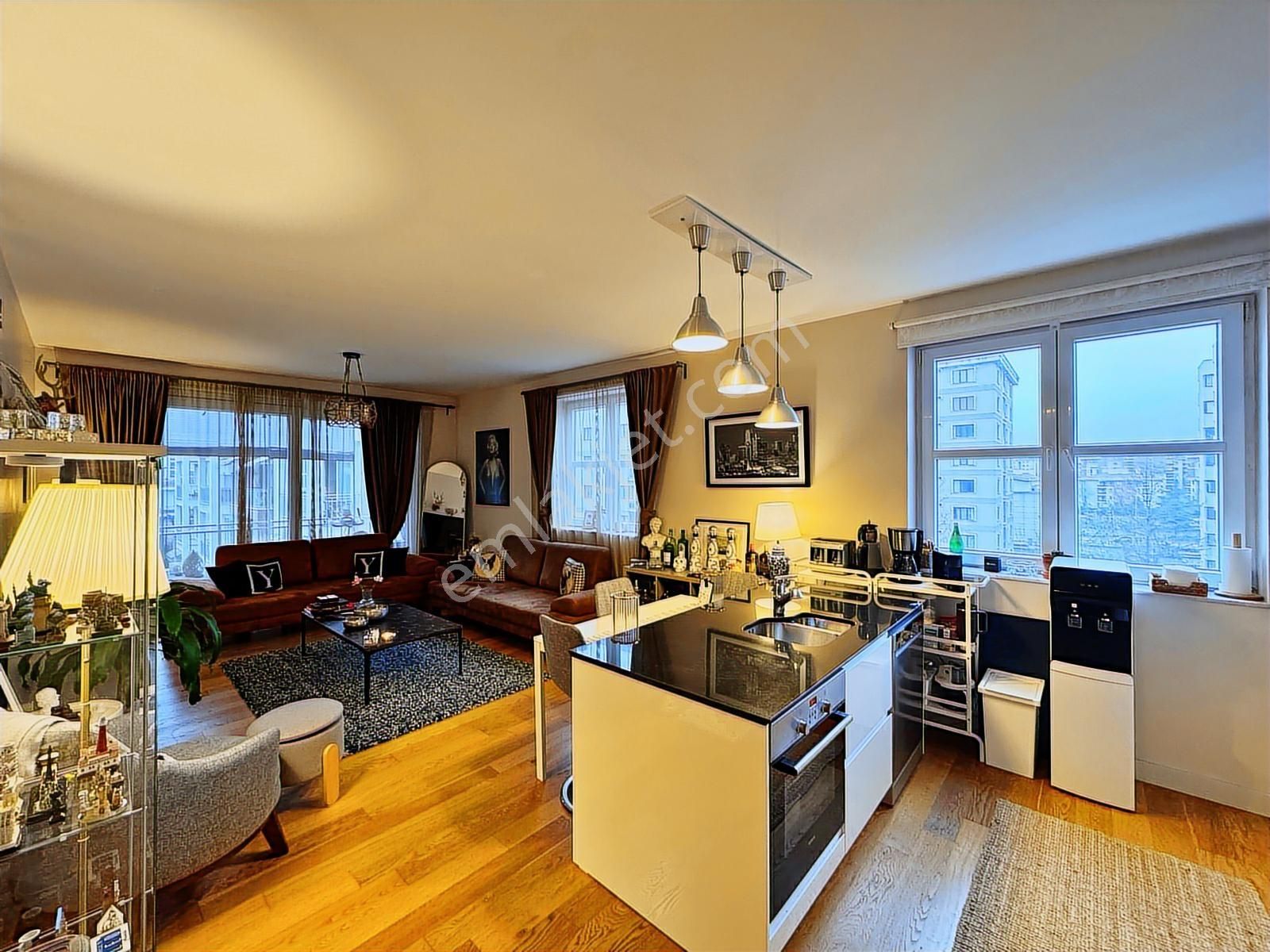 Çekmeköy Grand Slam Sitesinde Emsalsiz C Tipi 1+1 Köşe Daire - Görsel 32