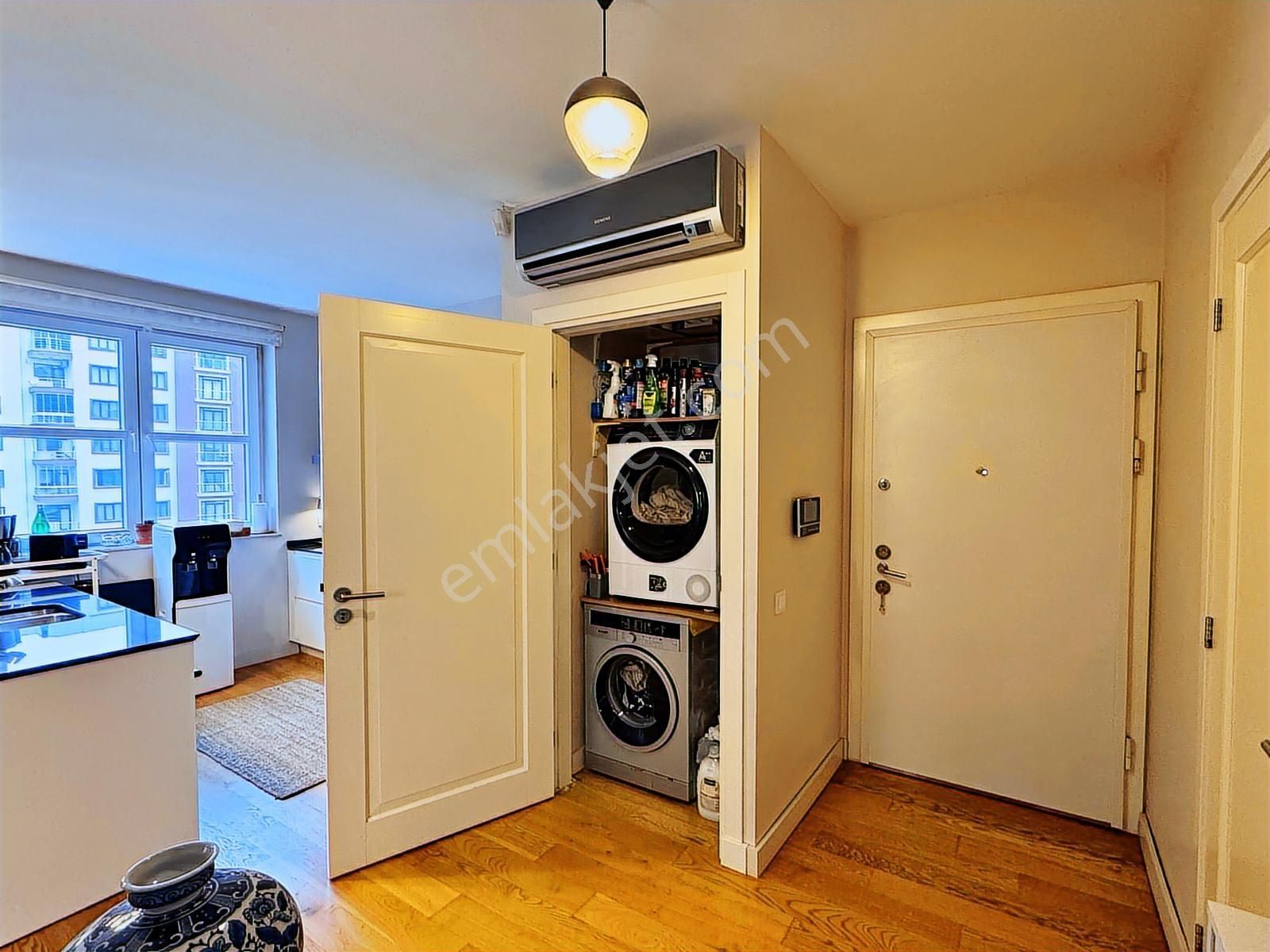 Çekmeköy Grand Slam Sitesinde Emsalsiz C Tipi 1+1 Köşe Daire - Görsel 6