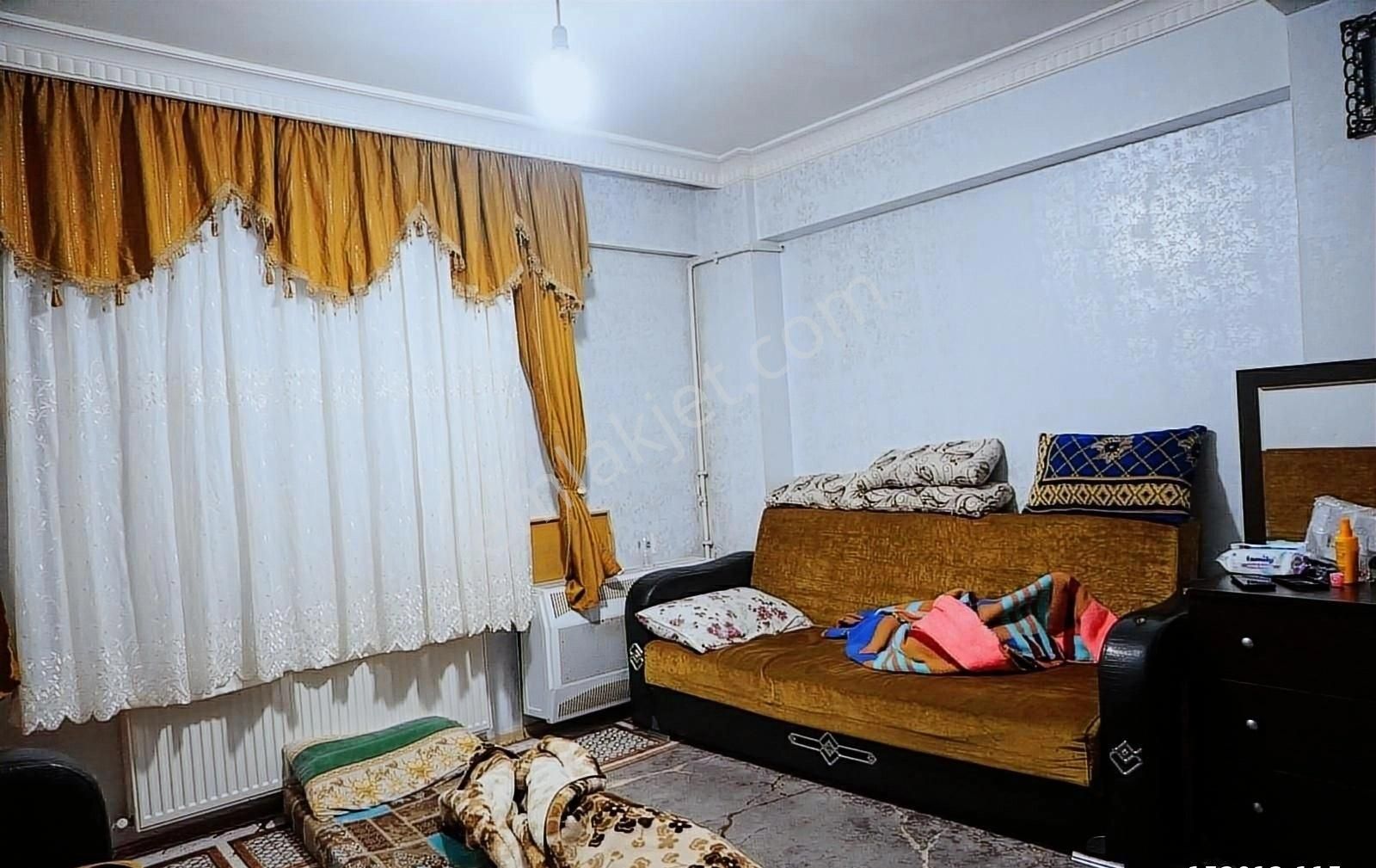 Bagcılar Yüzyıl 42 Evler Mah Satılık 4+1 Kredili Bahçe Katı - Görsel 9