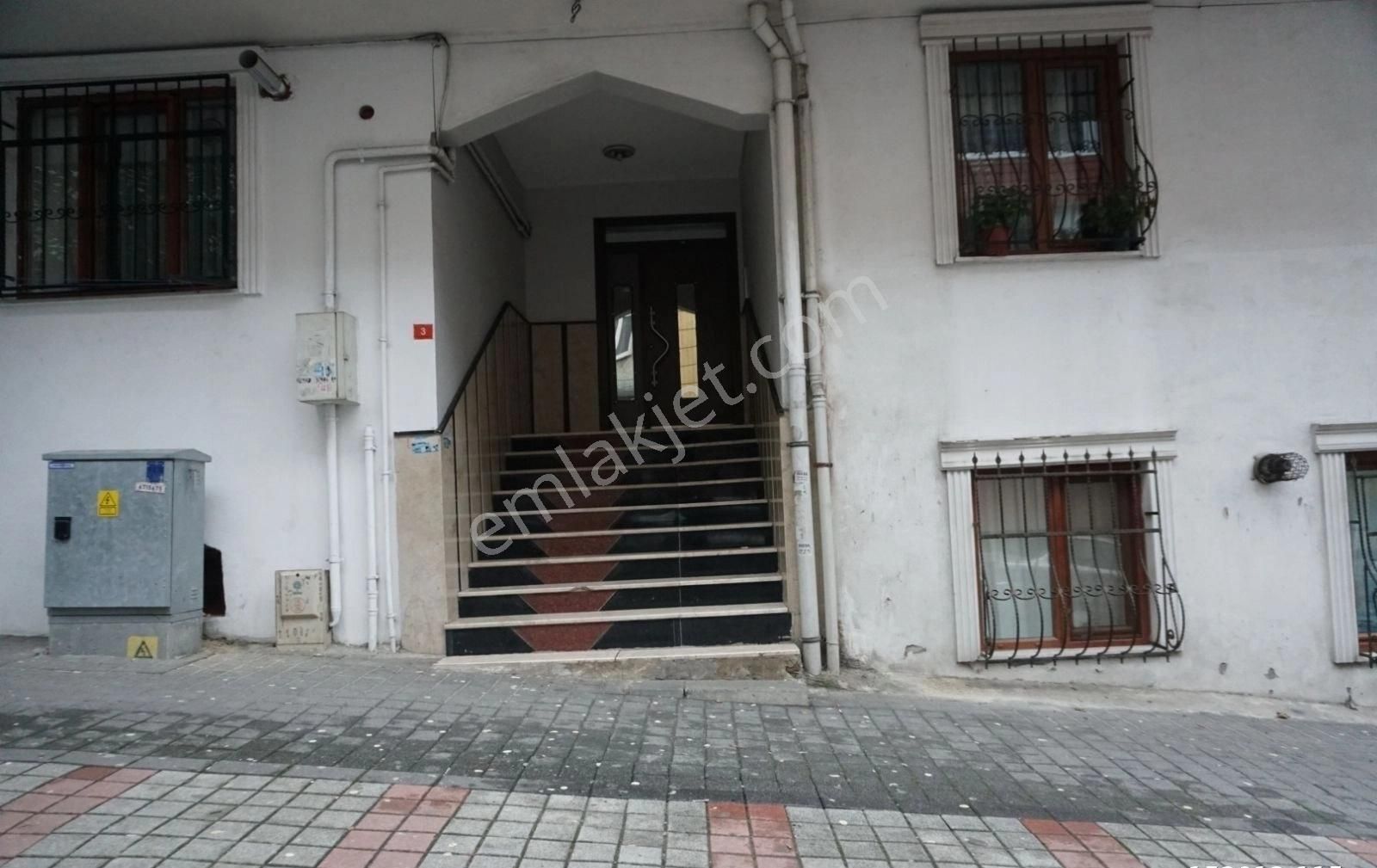 Bagcılar Yüzyıl 42 Evler Mah Satılık 4+1 Kredili Bahçe Katı - Görsel 17