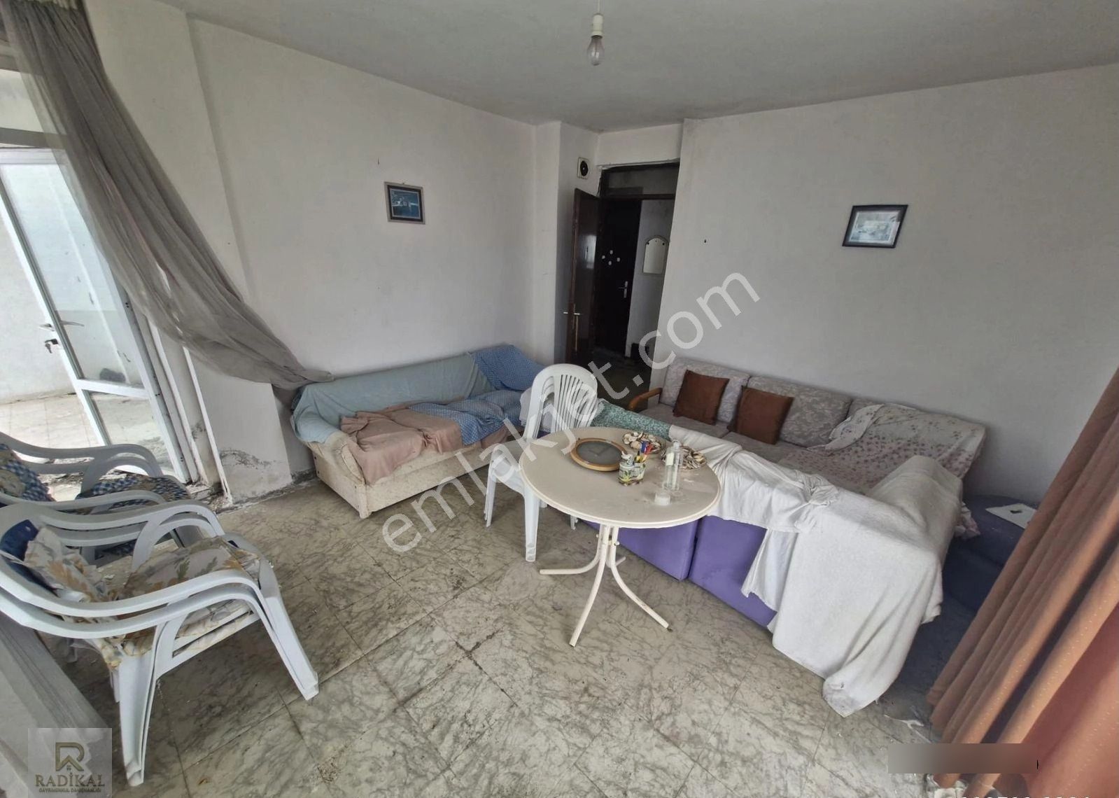Yalova Çiftlikköy Siteler Mah. Ankaralılar Caddesinde Denize Sıfır Emsalsiz Manzaralı Satılık 2+1... - Görsel 24