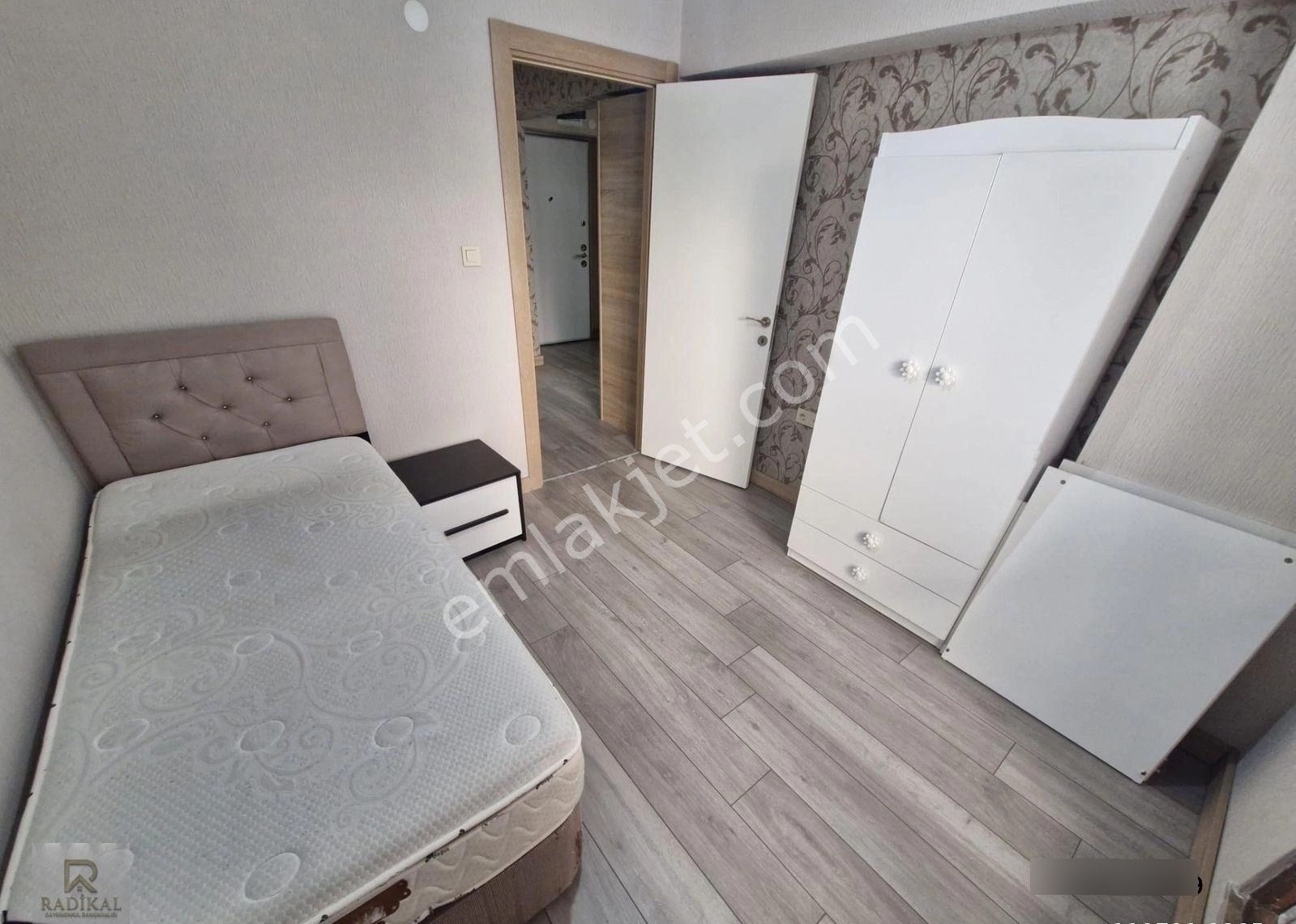 Mürsel Uluç Mahallesi 934. Cadde Üzeri Eşyalı Kiralık 2+1 Suit Daire ............. - Görsel 4