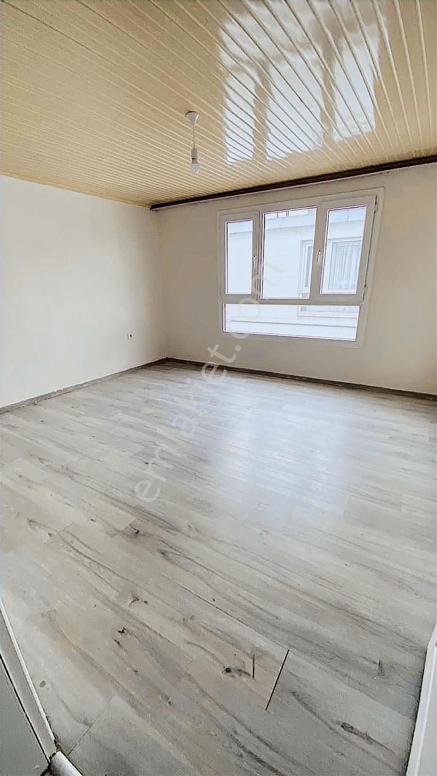 Satılık 4+1 Ferah Geniş Merkezi Konum - Görsel 2