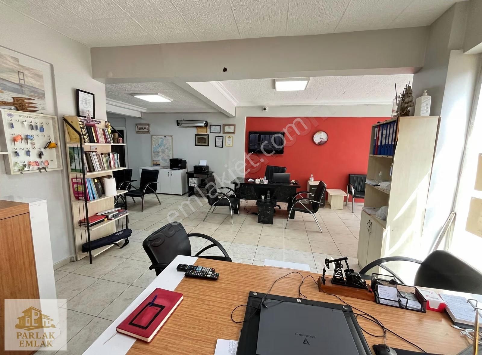 Parlak'tan Merkezi Konumda Prestijli Konumda Hazır Boş Dükkan^^* - Görsel 14