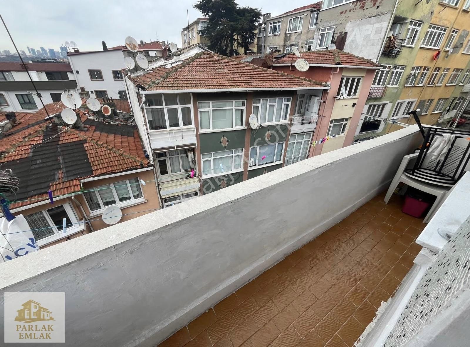 Parlak ' Dan 2+1 İçi Temiz -deniz Manzaralı - Fırsat Daire - Görsel 9