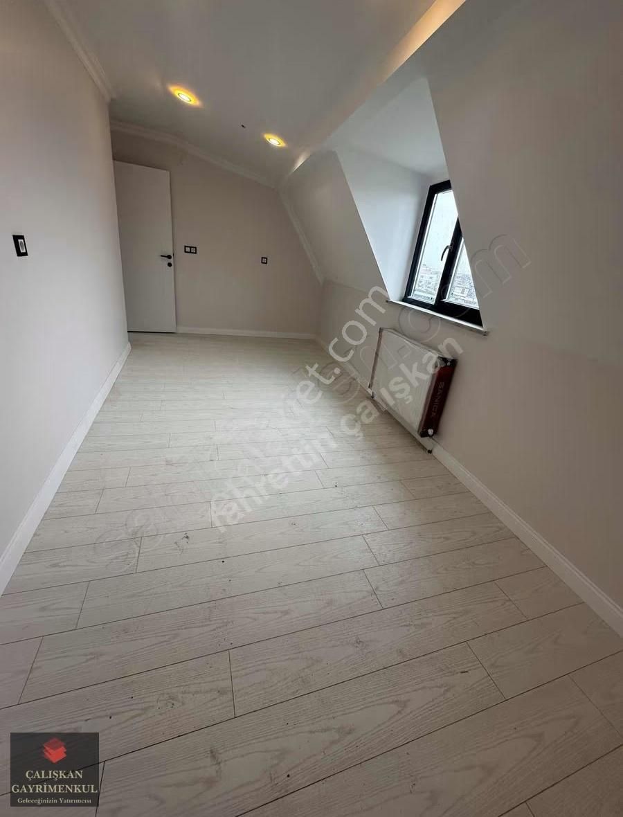 Taşoluk Mahallesinde Ultra Lüx 2+1 90 Metre Daire Otoparklı - Görsel 2