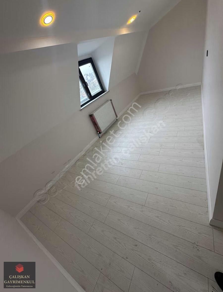 Taşoluk Mahallesinde Ultra Lüx 2+1 90 Metre Daire Otoparklı - Görsel 12