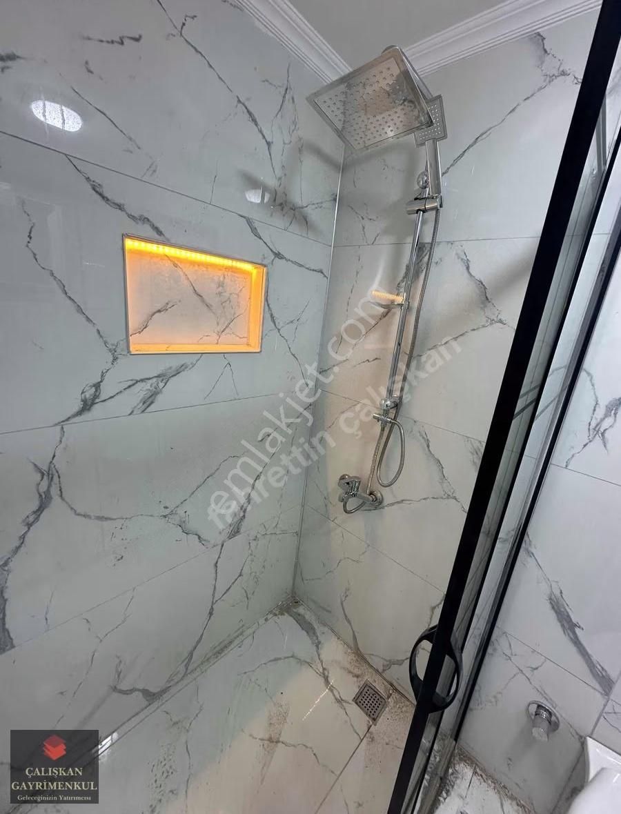 Taşoluk Mahallesinde Ultra Lüx 2+1 90 Metre Daire Otoparklı - Görsel 11