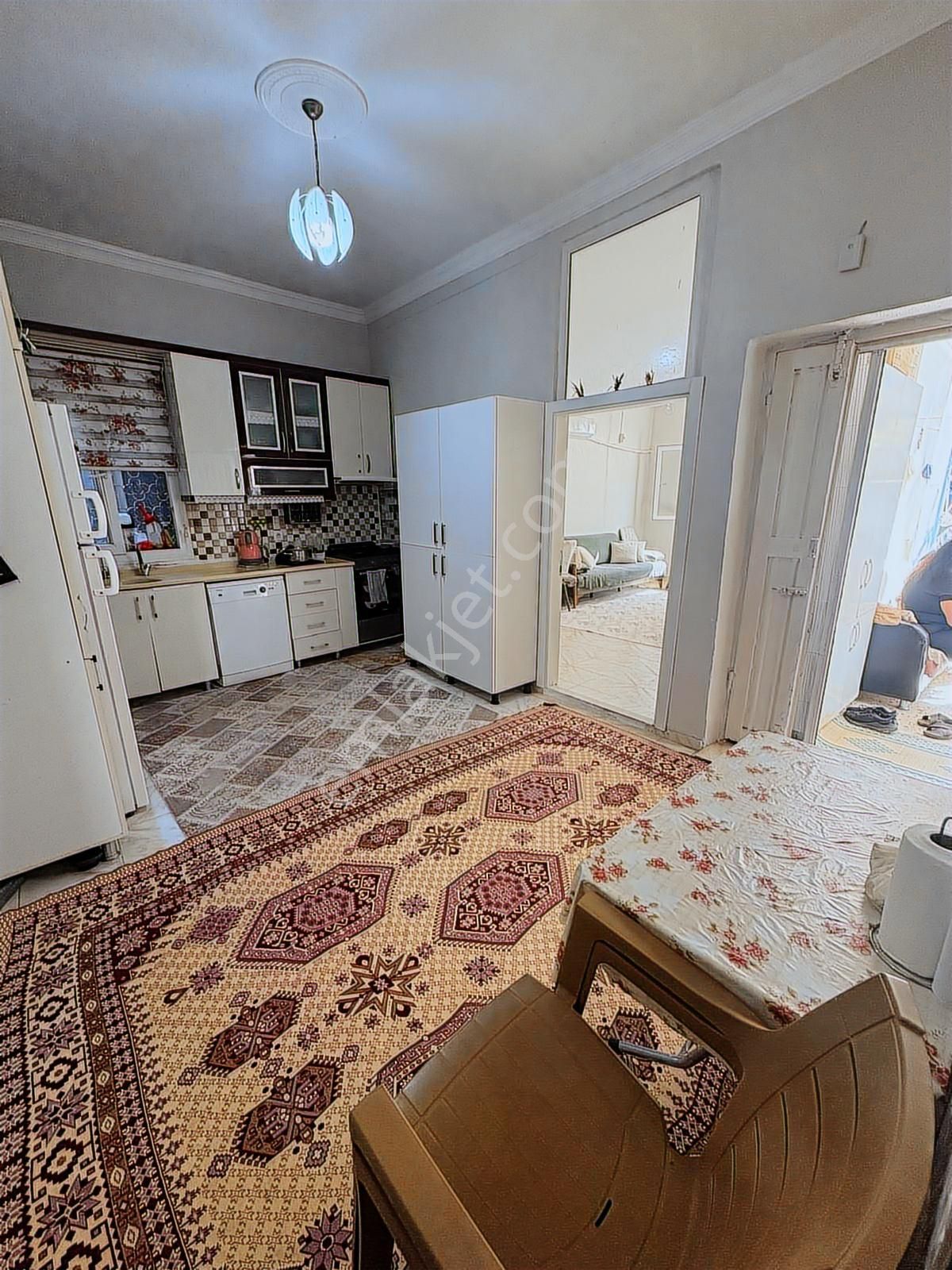 Meydan Mahallesinde 250 Mt'2 Arsa İçerisinde 120 Mt'2 Oturumlu - Görsel 20