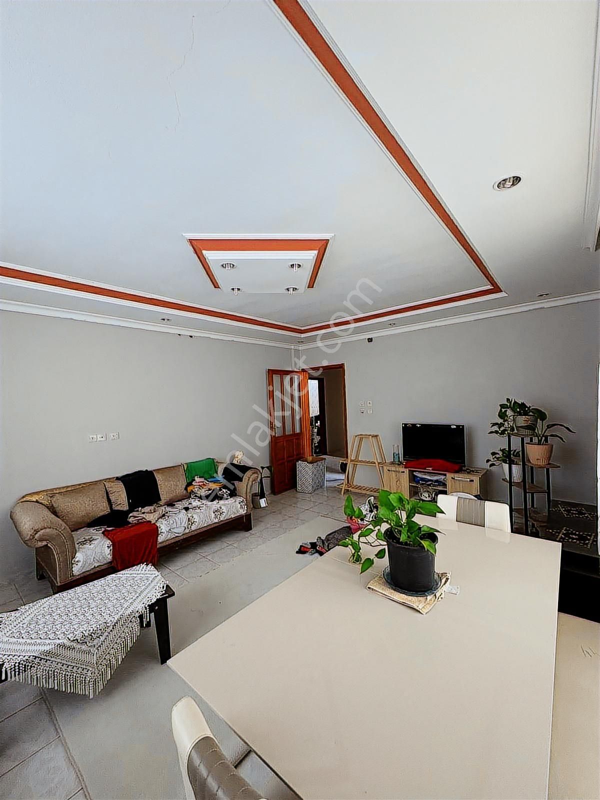 Yeşiloba Mh.de 485 M2 Arsa İçinde 2 Katlı Müstakil Ev - Görsel 33