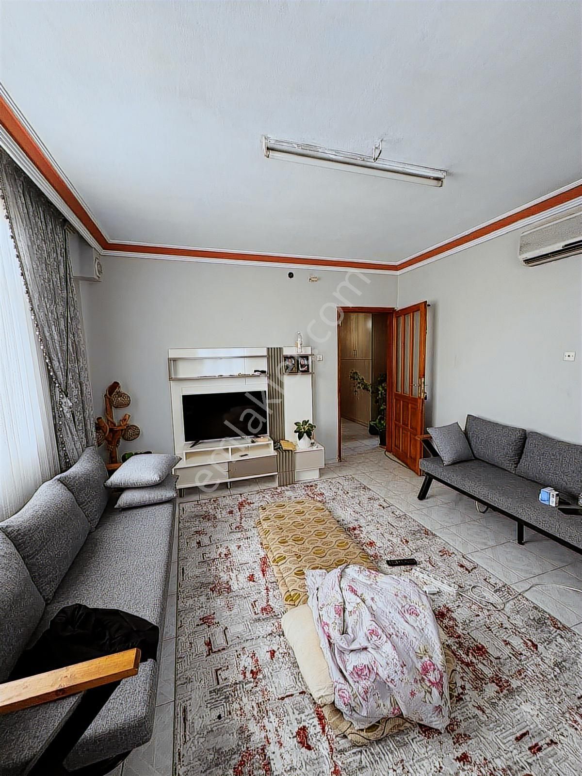 Yeşiloba Mh.de 485 M2 Arsa İçinde 2 Katlı Müstakil Ev - Görsel 4