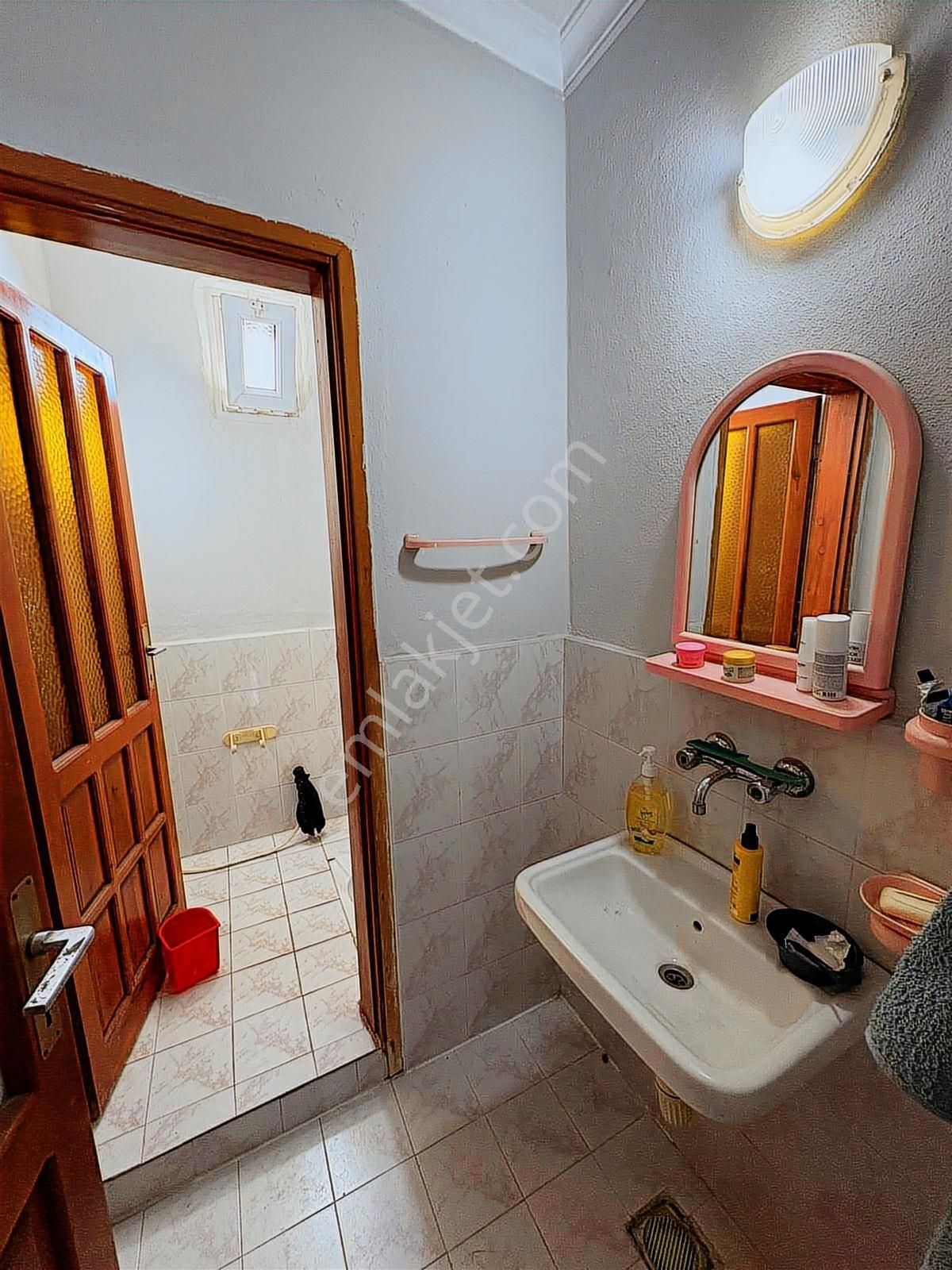 Yeşiloba Mh.de 485 M2 Arsa İçinde 2 Katlı Müstakil Ev - Görsel 5