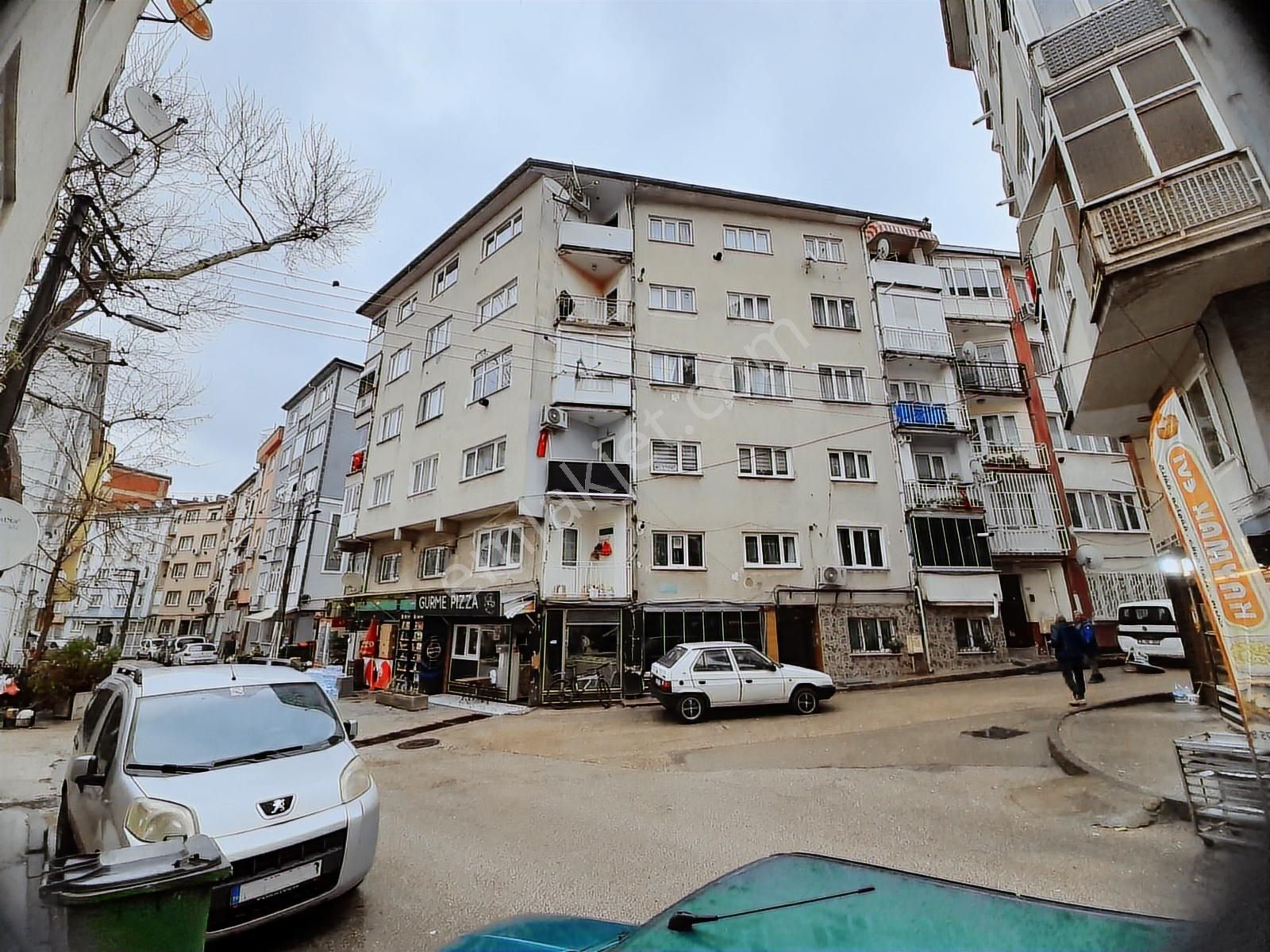 İntizam Mahallesinde Kiralık 2+1 Full Eşyalı Ara Kat Daire