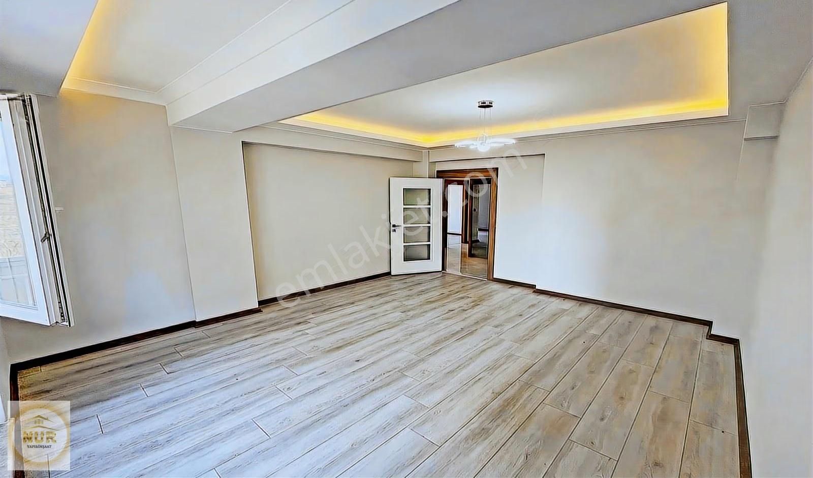 Nur Yapı'dan 2.55 Faiz İle Metrobüse4dk Aile Binasında 2+1arakat - Görsel 23