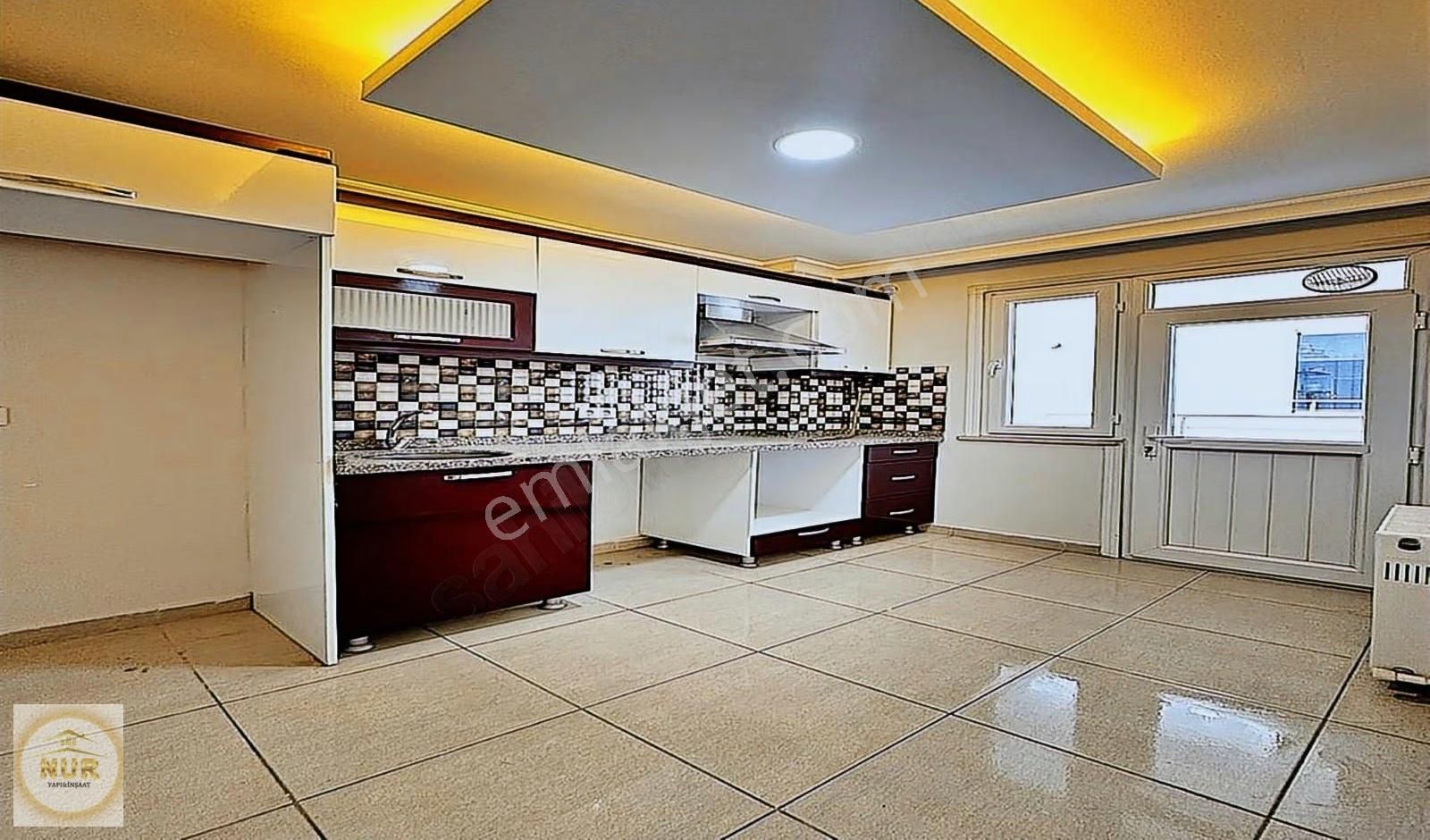 Nur Yapı'dan Yatırıma Uygun Harika Konumda 2+1 Satılık Ara Kat D - Görsel 33
