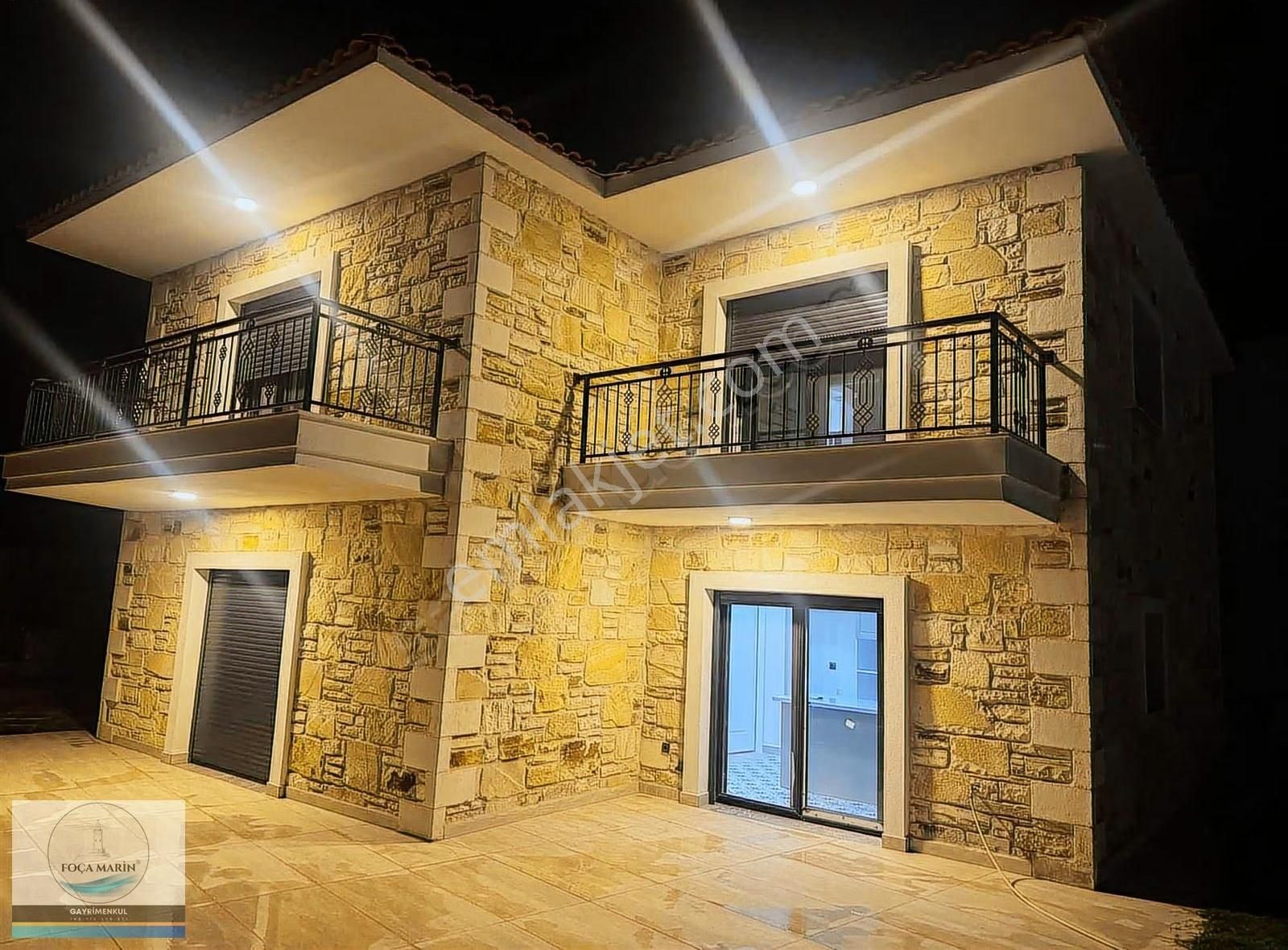 Foçaköy'de Müstakil Geniş Bahçeli 4+1 Villa - Görsel 8