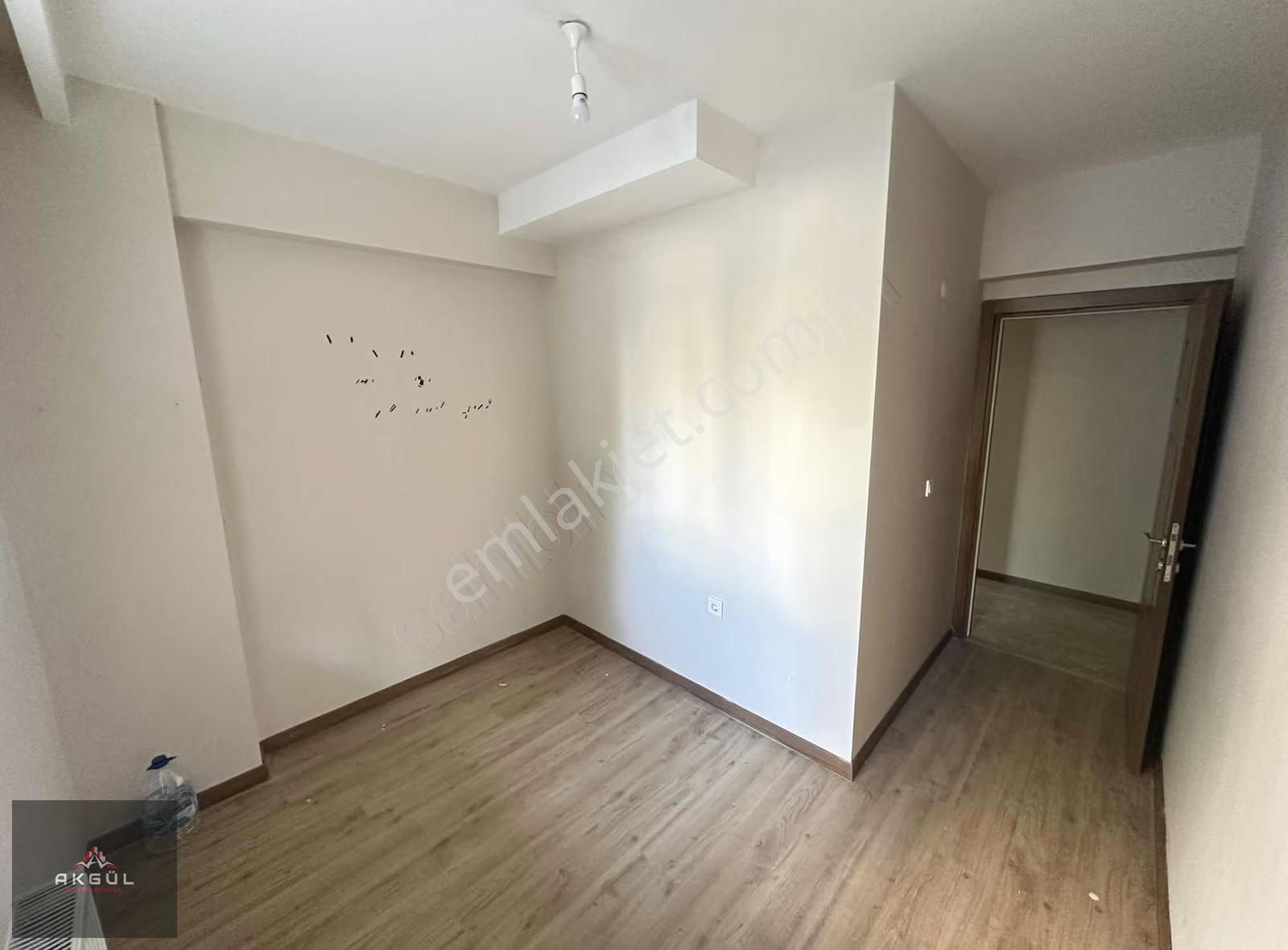 Kapaklı İnönü Mah Merkezi Konumda Kiralık 2+1 Daire - Görsel 18