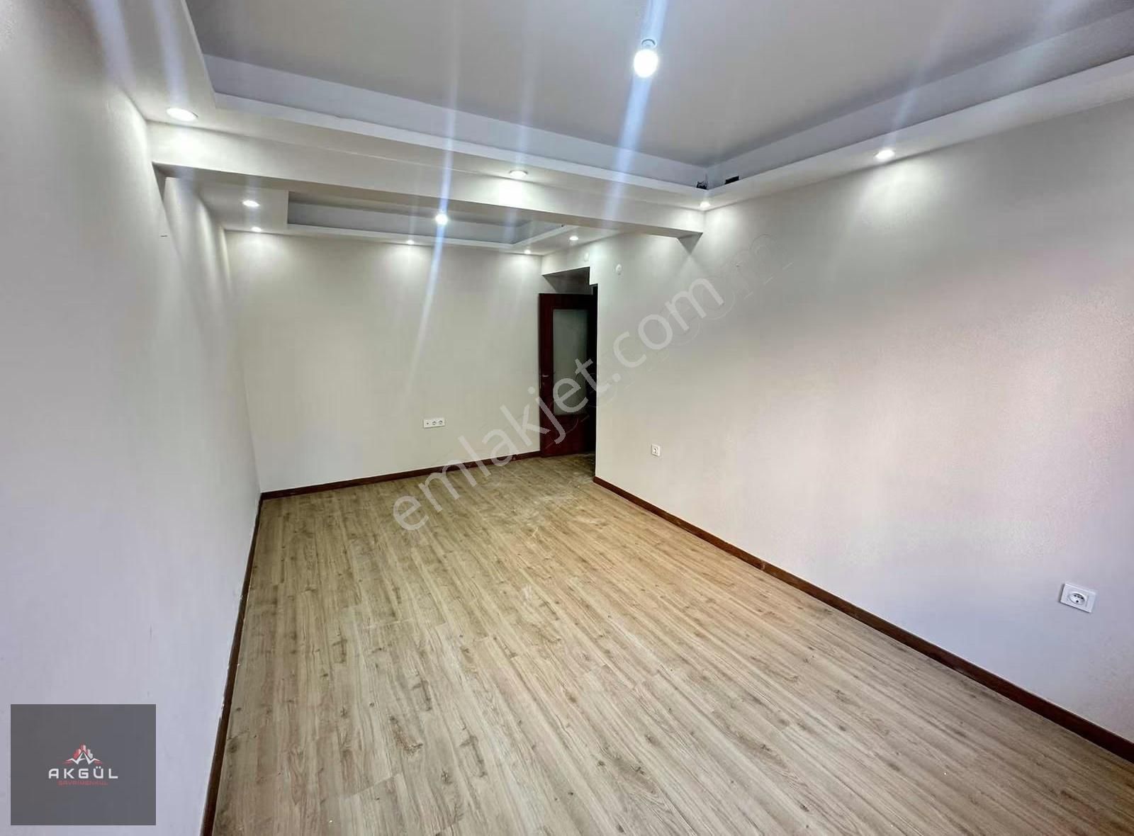 Kapaklı İnönü Mah Merkezi Konumda Kiralık 2+1 Daire - Görsel 11