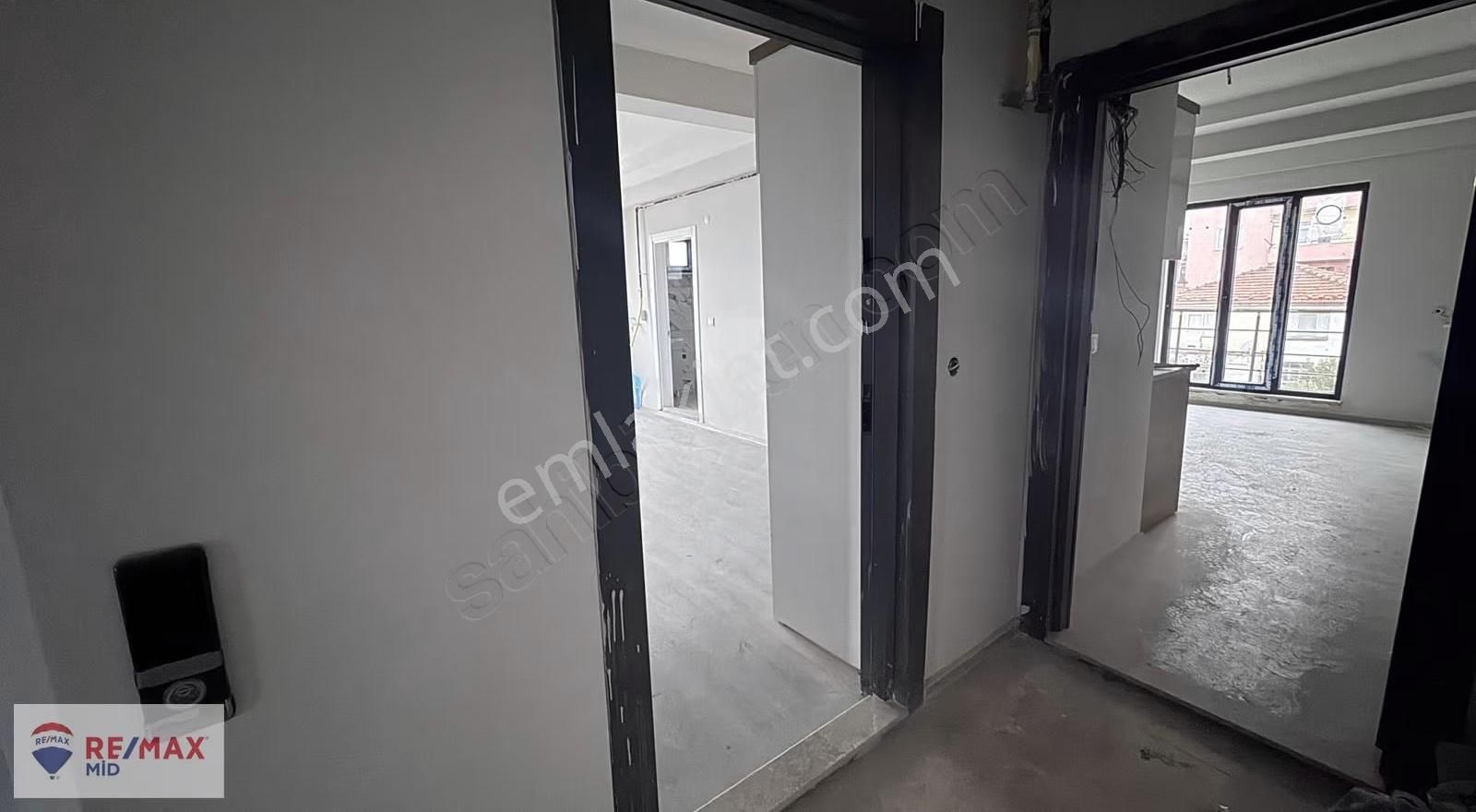 Remax Mıd'den Yatırımlık 1+1 Daire - Görsel 11