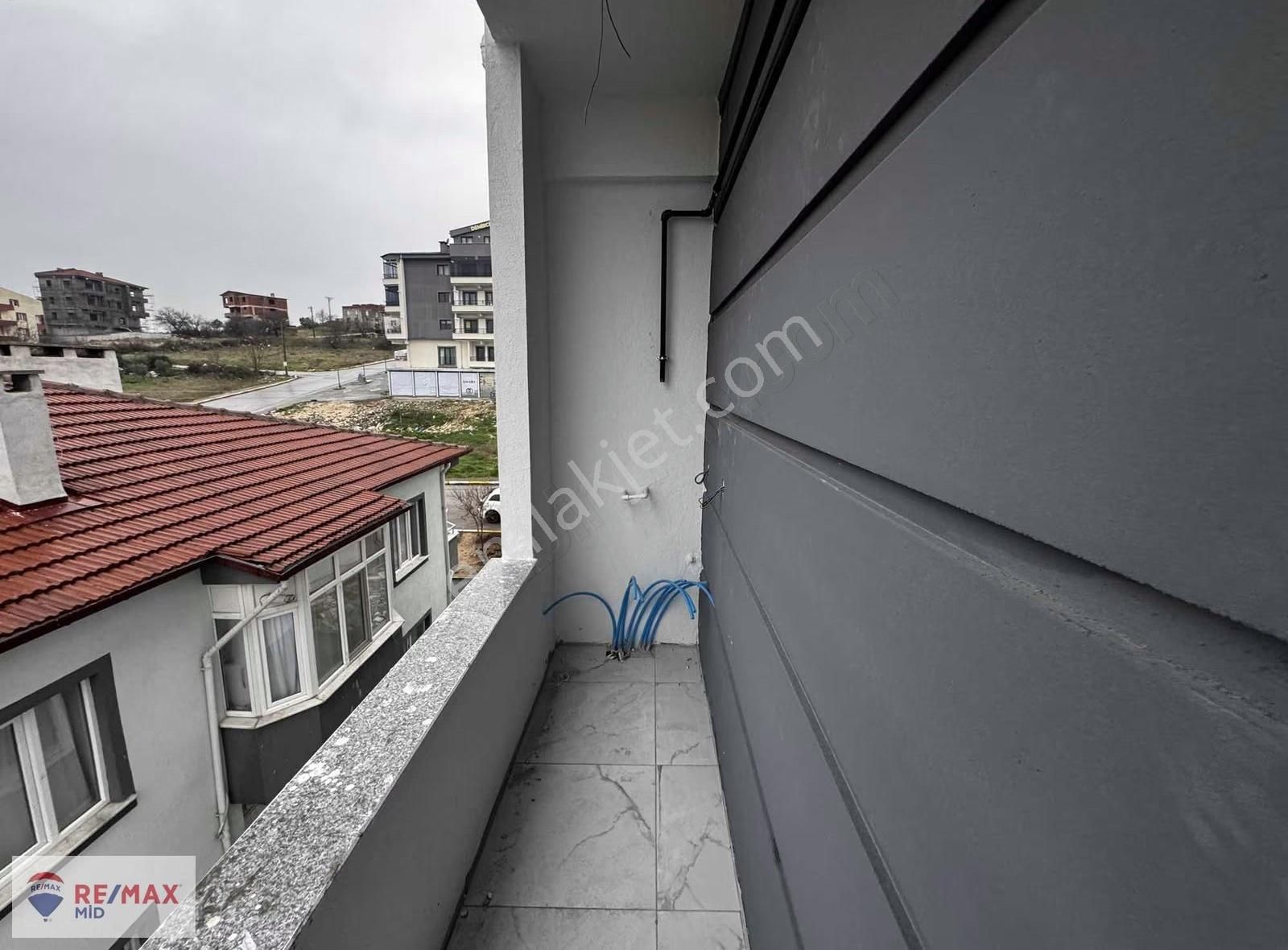 Gaziosmanpaşa Mah Şehir Manzaralı Balkonlu Satılık 1+1 Daire - Görsel 4