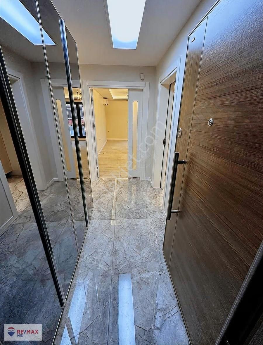 Remax Mid Balıkesir Karesi Paşaalanı Mh. Kiralık Geniş 3+1 Daire - Görsel 3