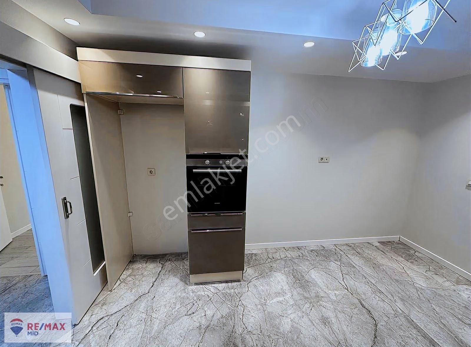 Remax Mid Balıkesir Karesi Paşaalanı Mh. Kiralık Geniş 3+1 Daire - Görsel 5