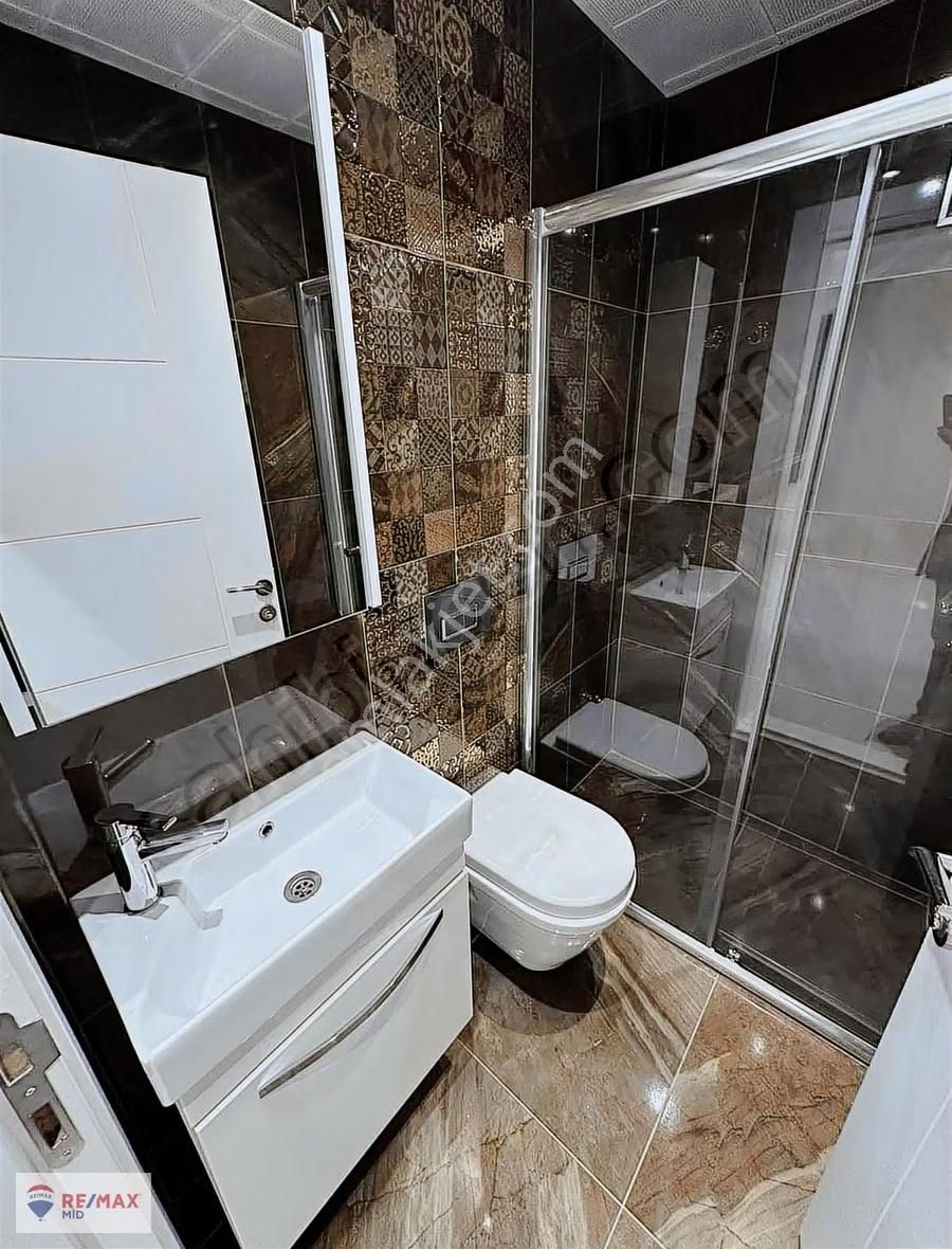 Remax Mid Balıkesir Karesi Paşaalanı Mh. Kiralık Geniş 3+1 Daire - Görsel 7