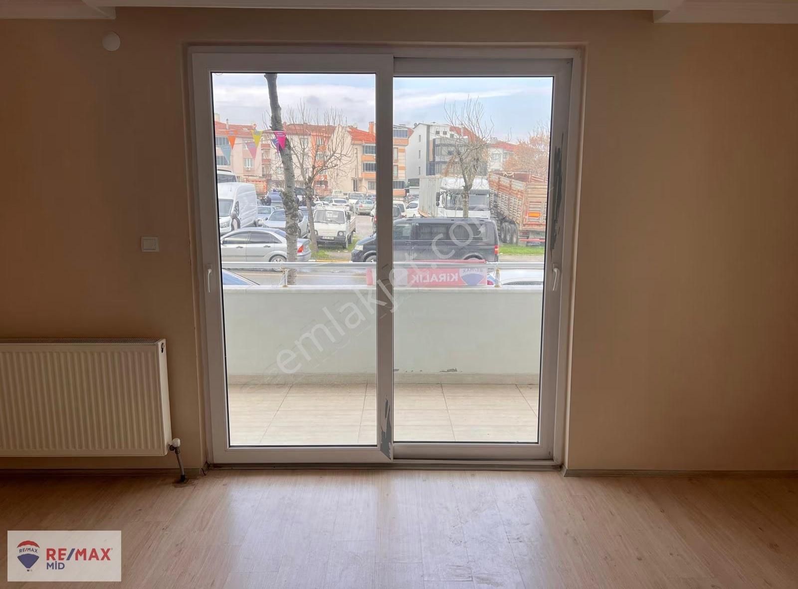 Remax Mıd'den Paşaalanın'da 3+1 Ebeveyn Banyolu Temız Daıre - Görsel 14