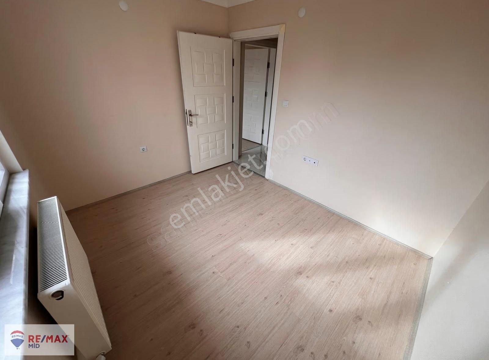 Remax Mıd'den Paşaalanın'da 3+1 Ebeveyn Banyolu Temız Daıre - Görsel 3