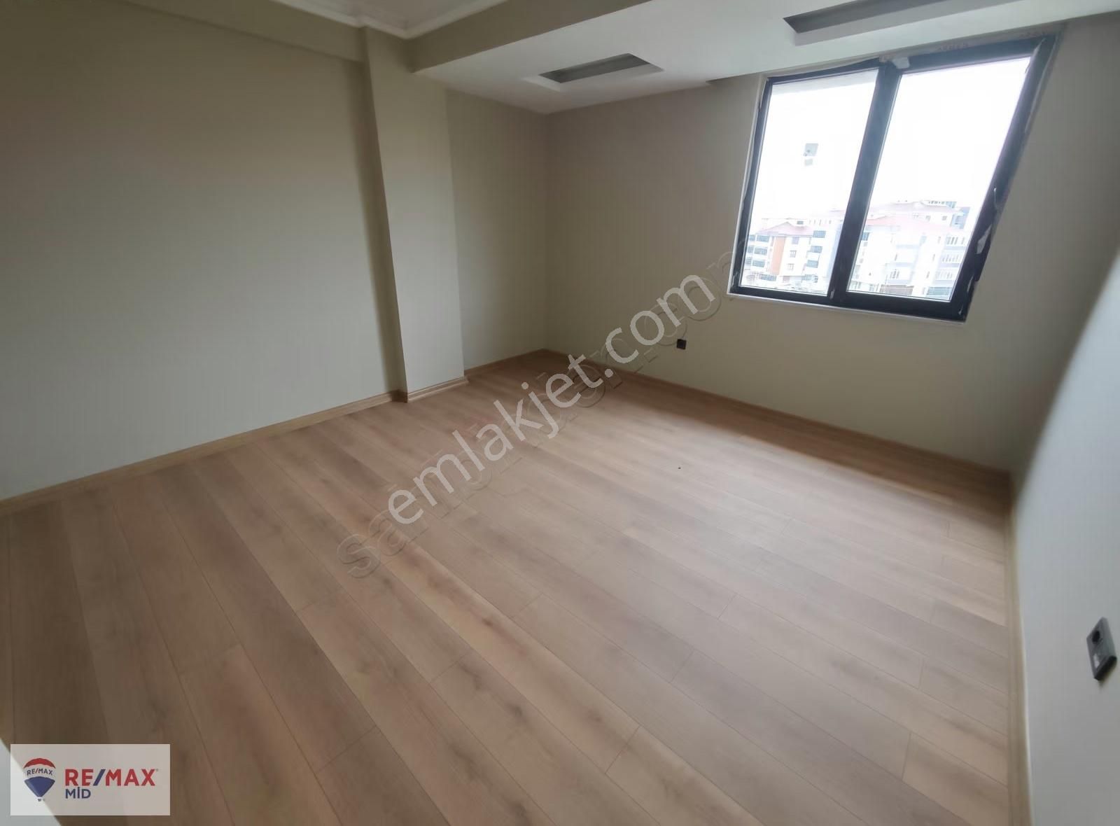 Remax Mid - Satılık 7+1 Trıbleks Villa - Toygar - Sıfır - Görsel 14