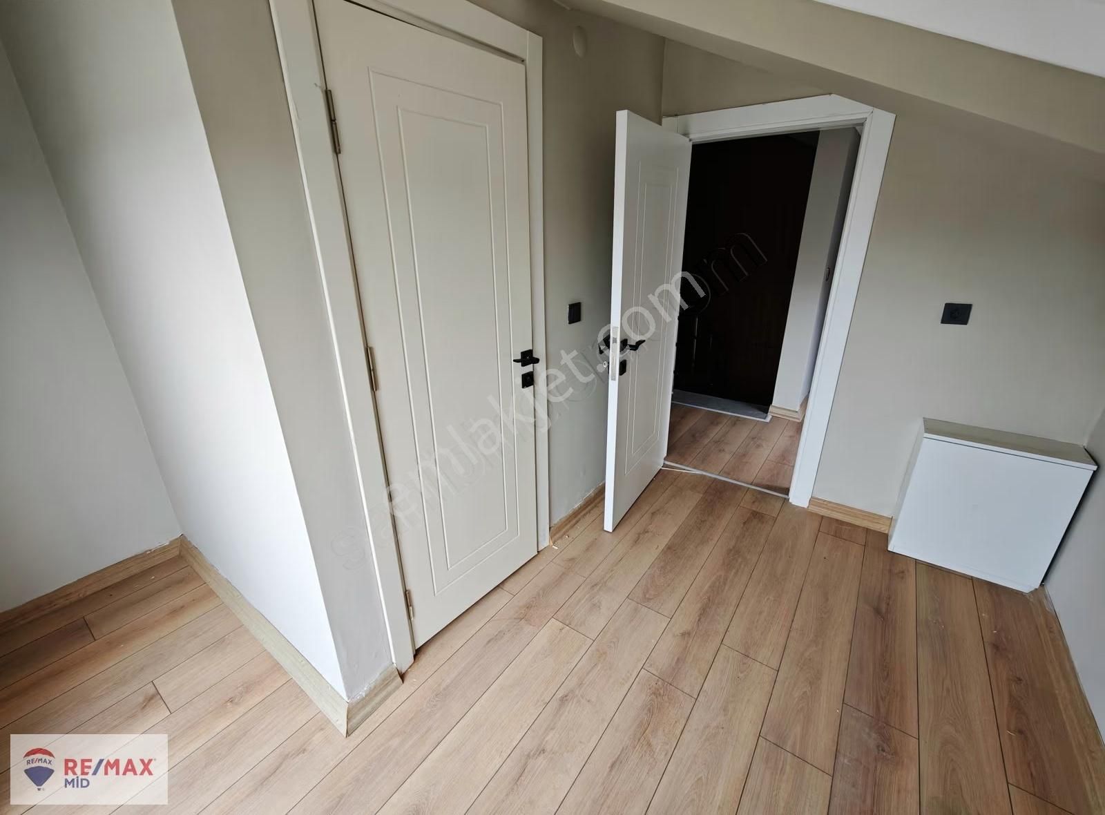 Remax Mid - Satılık 7+1 Trıbleks Villa - Toygar - Sıfır - Görsel 26
