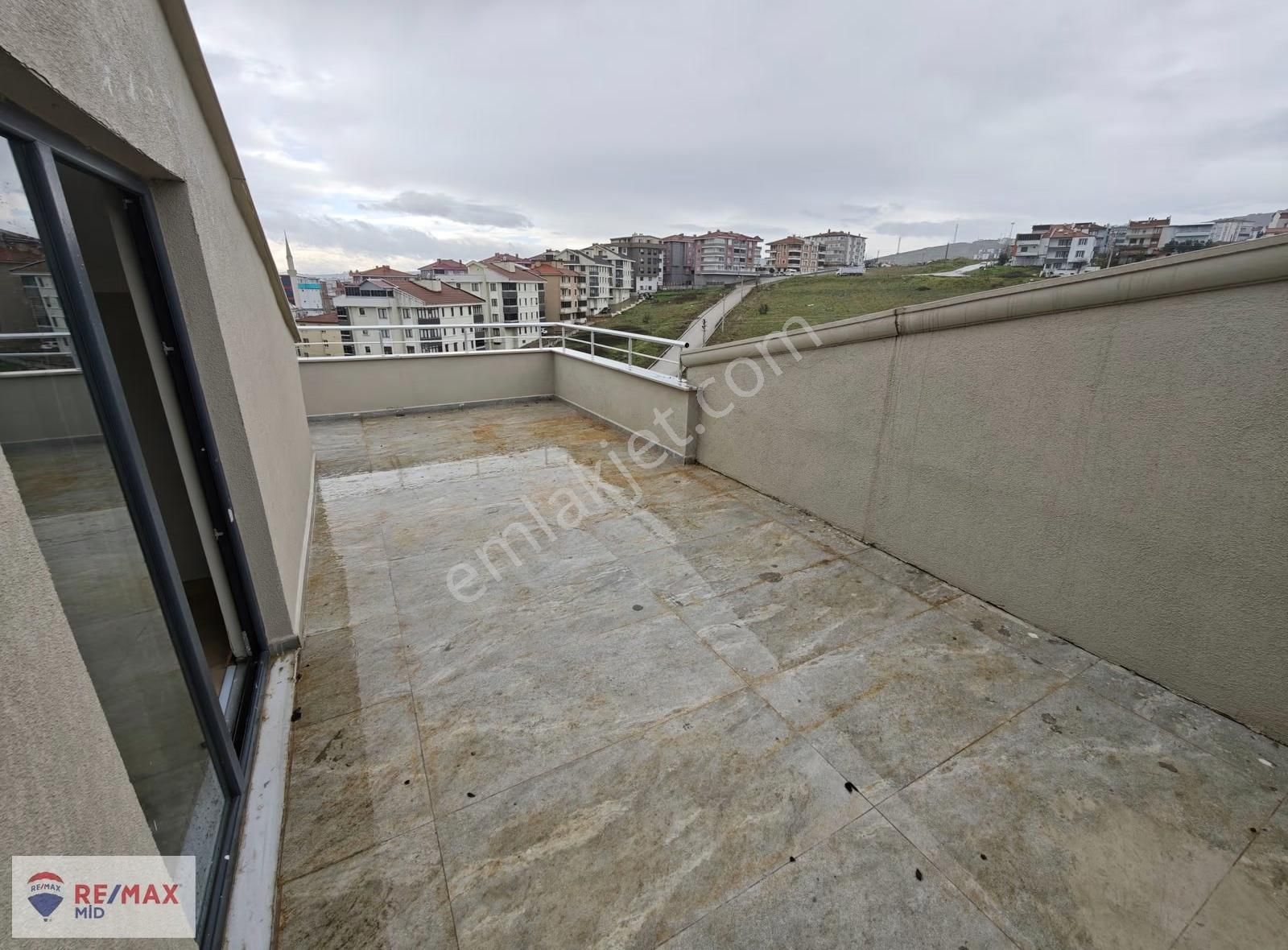 Remax Mid - Satılık 7+1 Trıbleks Villa - Toygar - Sıfır - Görsel 2
