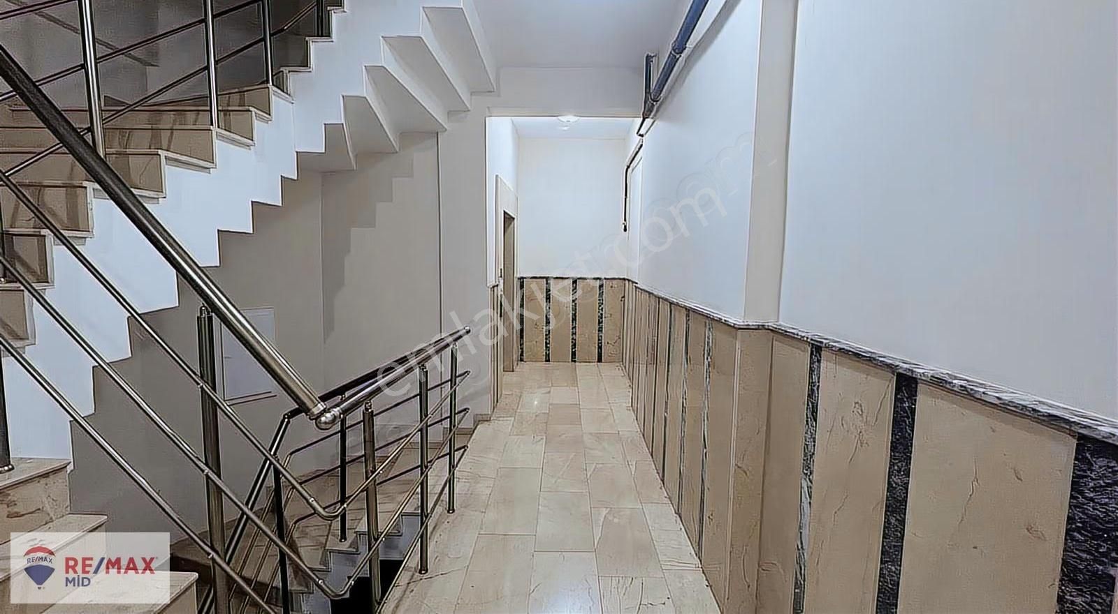 Remax Mid'den Şehir Hastanesi Ve Adliye Karşısı Satılık 1+1 - Görsel 7