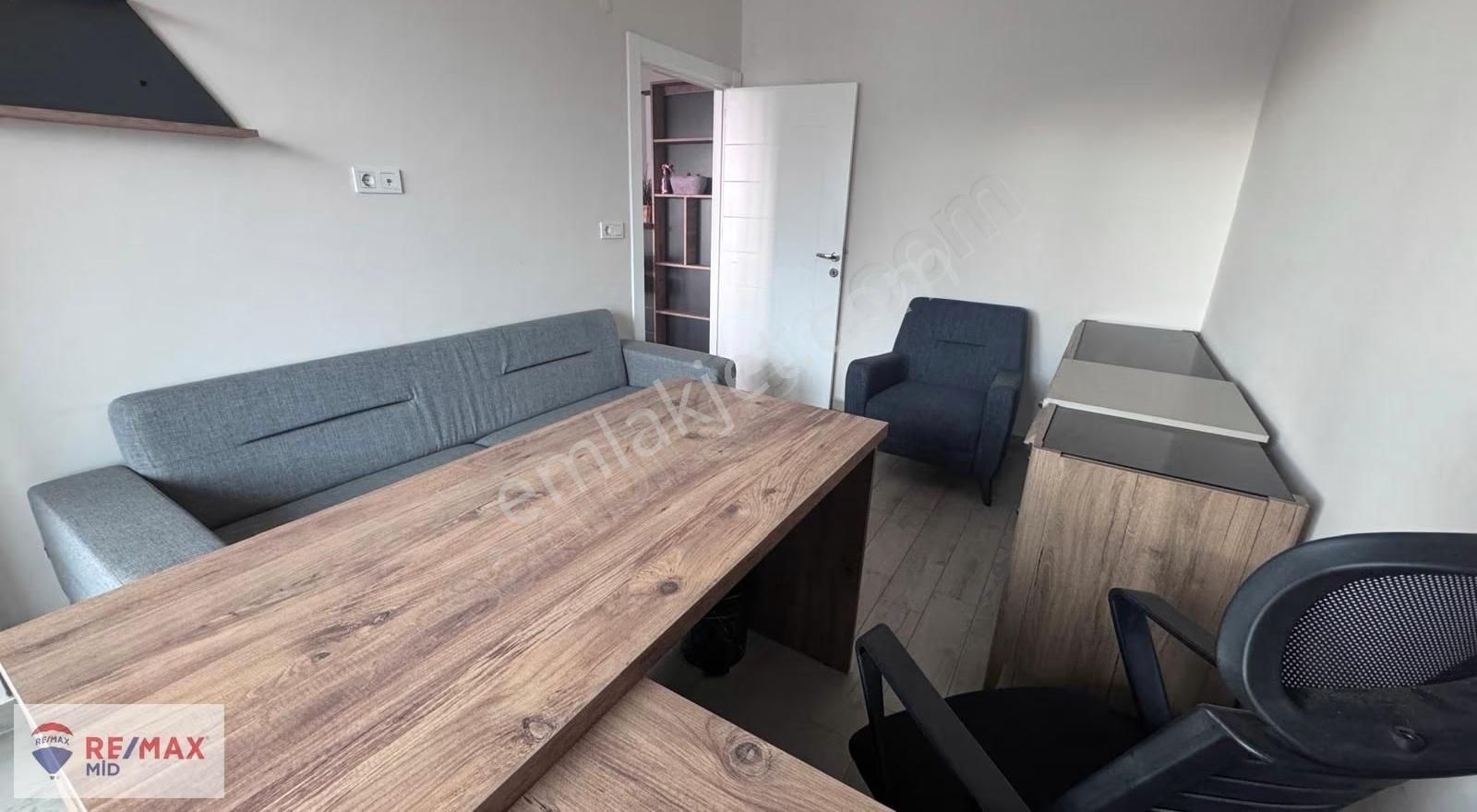 Remax Mid'den Şehir Hastanesi Ve Adliye Karşısı Satılık 1+1 - Görsel 18