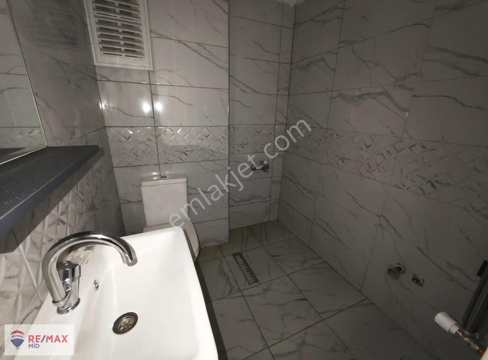 Remax Mid - Satılık 5+1 Trıbleks Villa - Toygar - Sıfır - Görsel 9