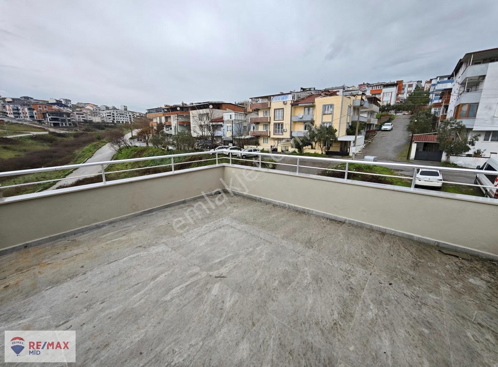 Remax Mid - Satılık 5+1 Trıbleks Villa - Toygar - Sıfır - Görsel 31